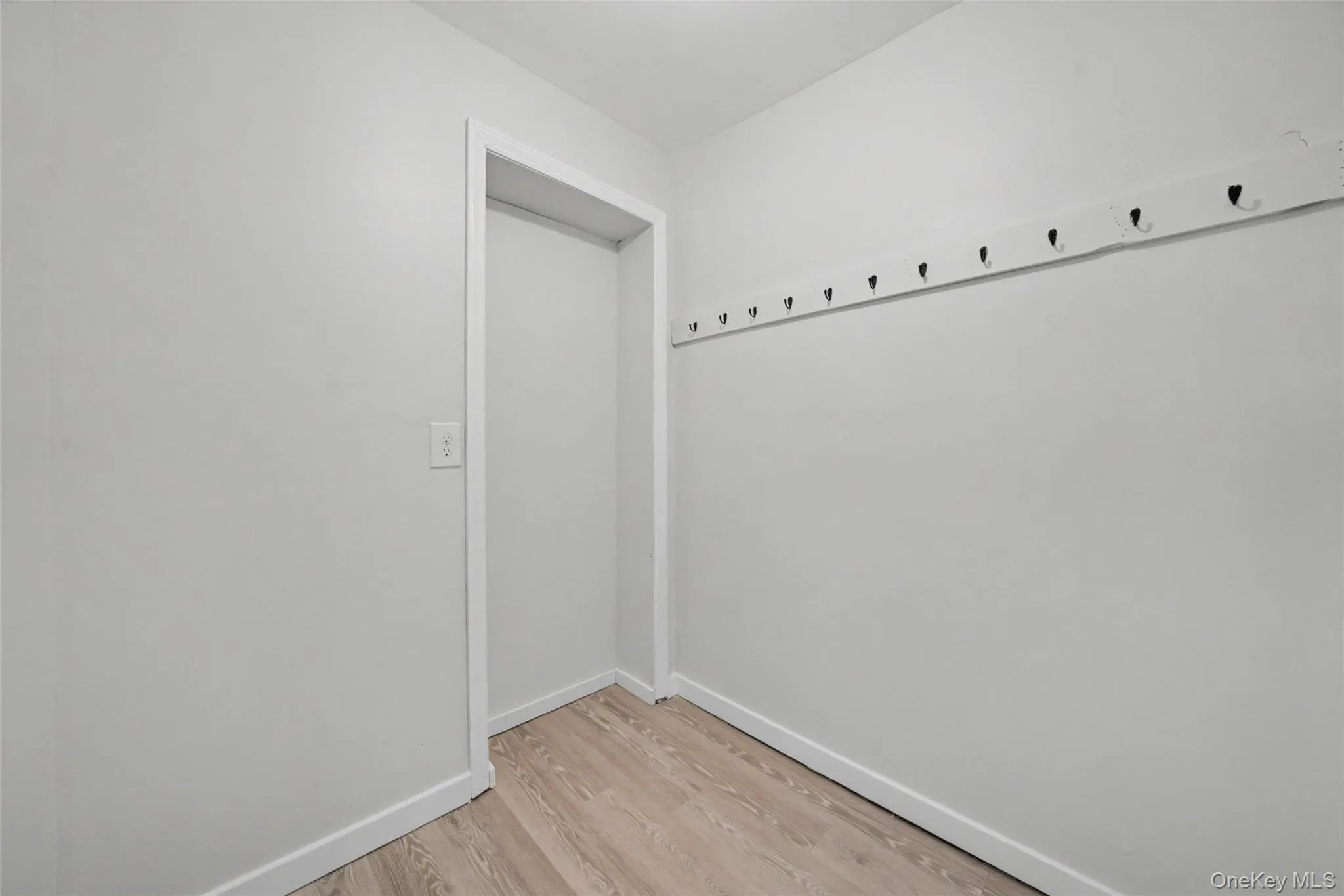 1 Placid Lane, Monroe, NY, 6 Bedrooms Bedrooms, 6 Rooms Rooms,3 BathroomsBathrooms,Residential,For Rent,Placid,0,1037539 1 Placid Lane, Monroe, NY, 6 Bedrooms Bedrooms, 6 Rooms Rooms,3 BathroomsBathrooms,Residential,For Rent,Placid,0,1037539