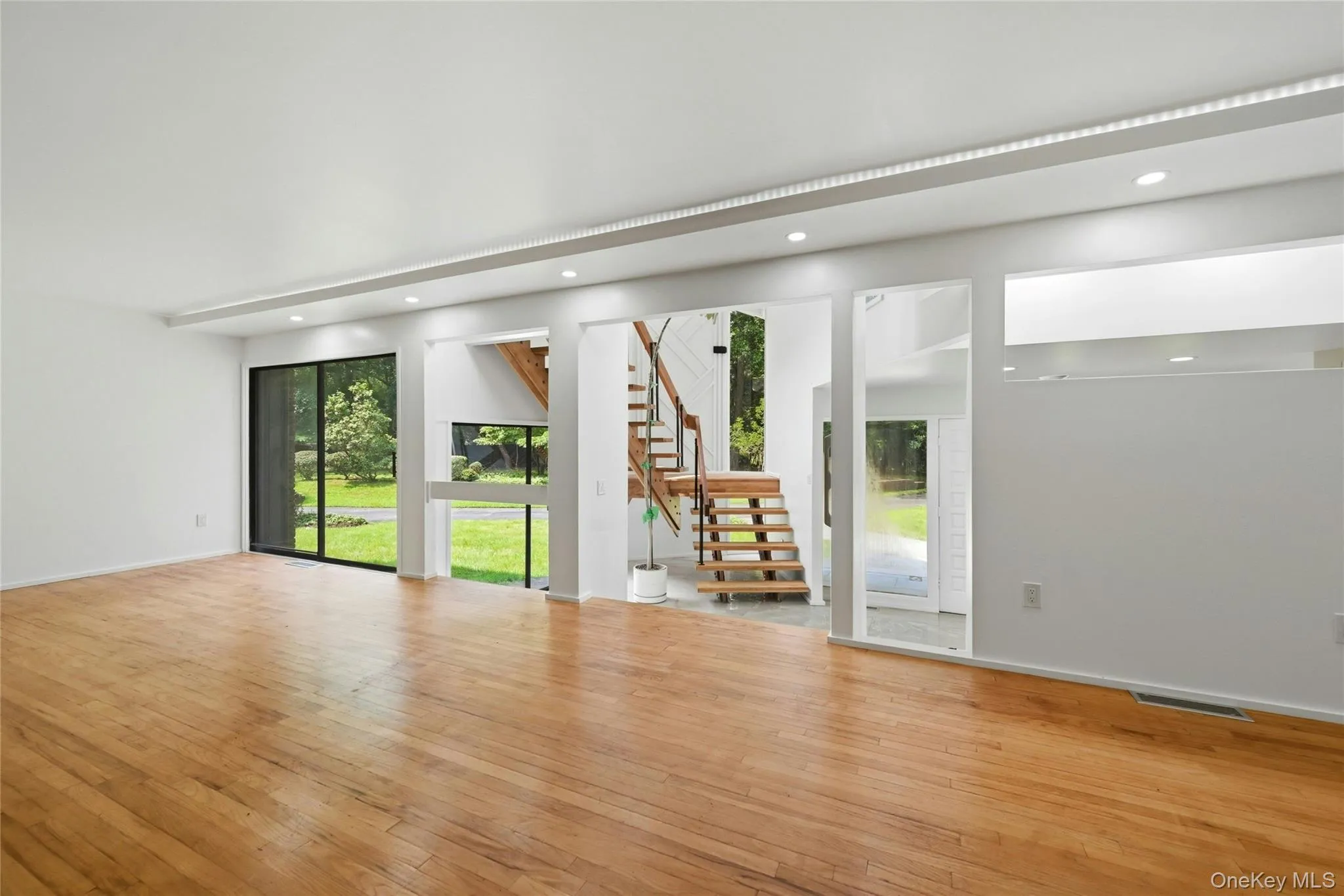 12 Lost Meadow, Brookhaven, NY, 4 Bedrooms Bedrooms, 10 Rooms Rooms,2 BathroomsBathrooms,Residential,For Rent,Lost Meadow,0,1037541 12 Lost Meadow, Brookhaven, NY, 4 Bedrooms Bedrooms, 10 Rooms Rooms,2 BathroomsBathrooms,Residential,For Rent,Lost Meadow,0,1037541