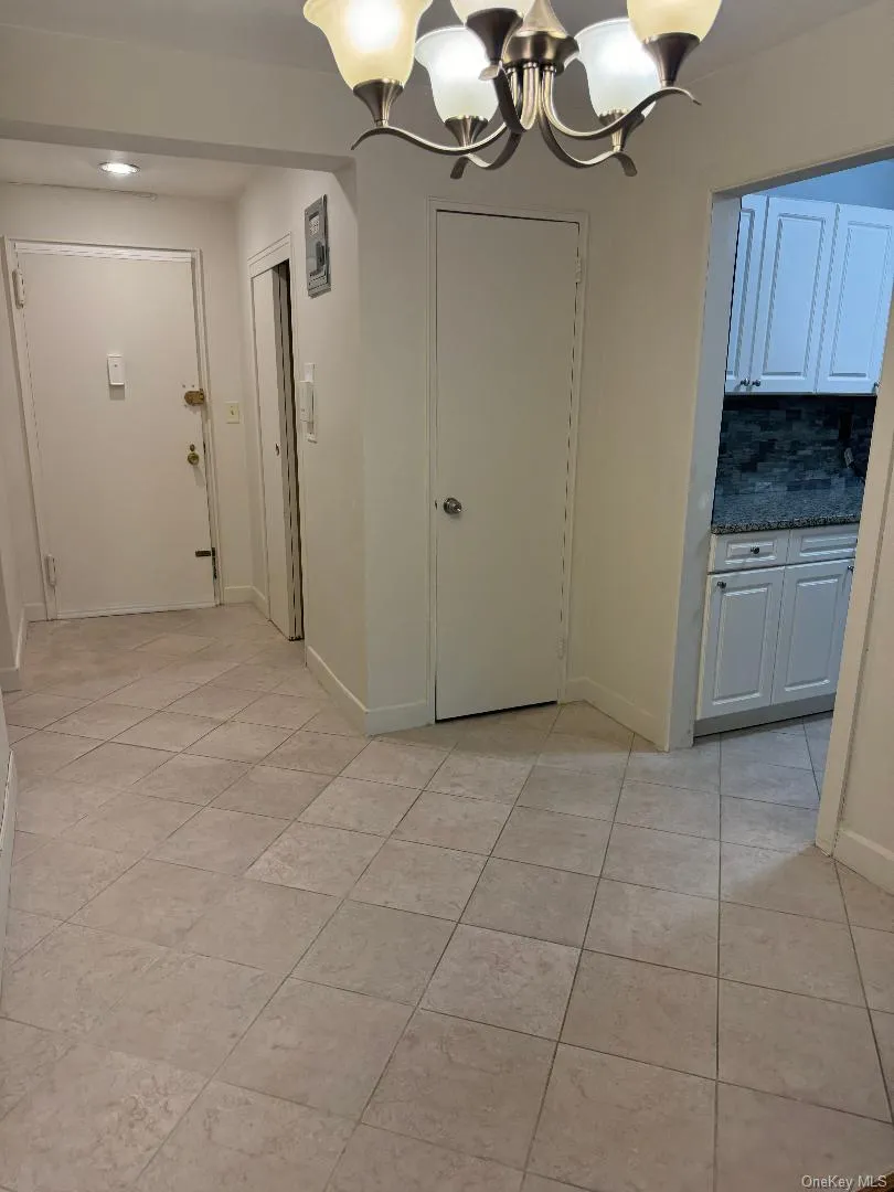 153-25 88th Street, New York, NY, 1 Bedroom Bedrooms, 4 Rooms Rooms,1 BathroomBathrooms,Residential,For Rent,88th,0,1037543 153-25 88th Street, New York, NY, 1 Bedroom Bedrooms, 4 Rooms Rooms,1 BathroomBathrooms,Residential,For Rent,88th,0,1037543