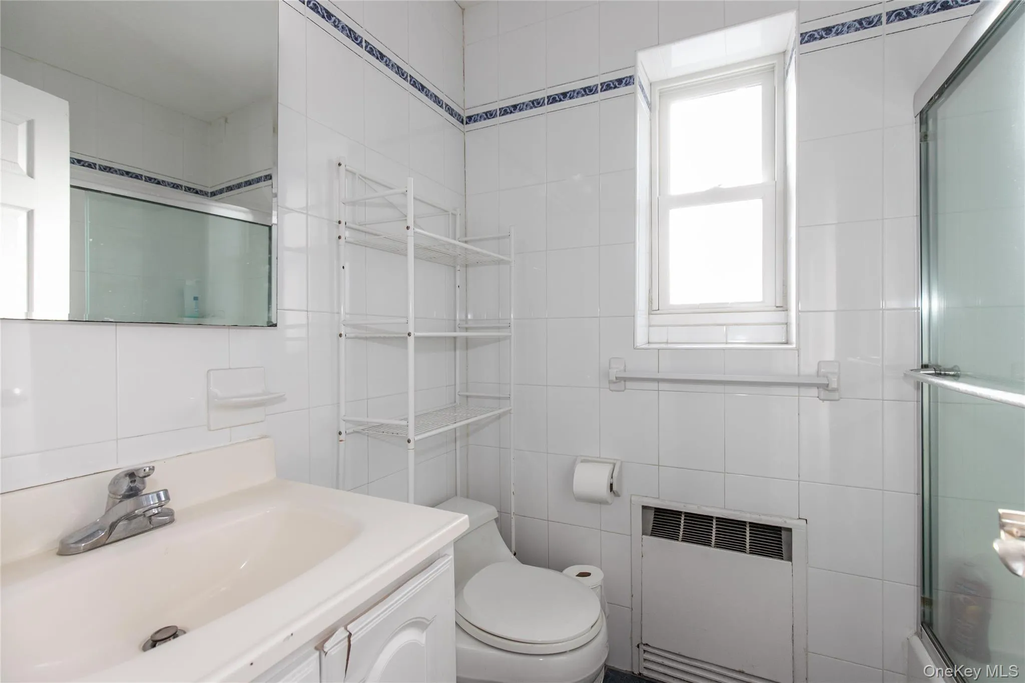 15 Beach Road, North Hempstead, NY, 2 Bedrooms Bedrooms, 4 Rooms Rooms,1 BathroomBathrooms,Residential,For Rent,Beach,0,1037544 15 Beach Road, North Hempstead, NY, 2 Bedrooms Bedrooms, 4 Rooms Rooms,1 BathroomBathrooms,Residential,For Rent,Beach,0,1037544
