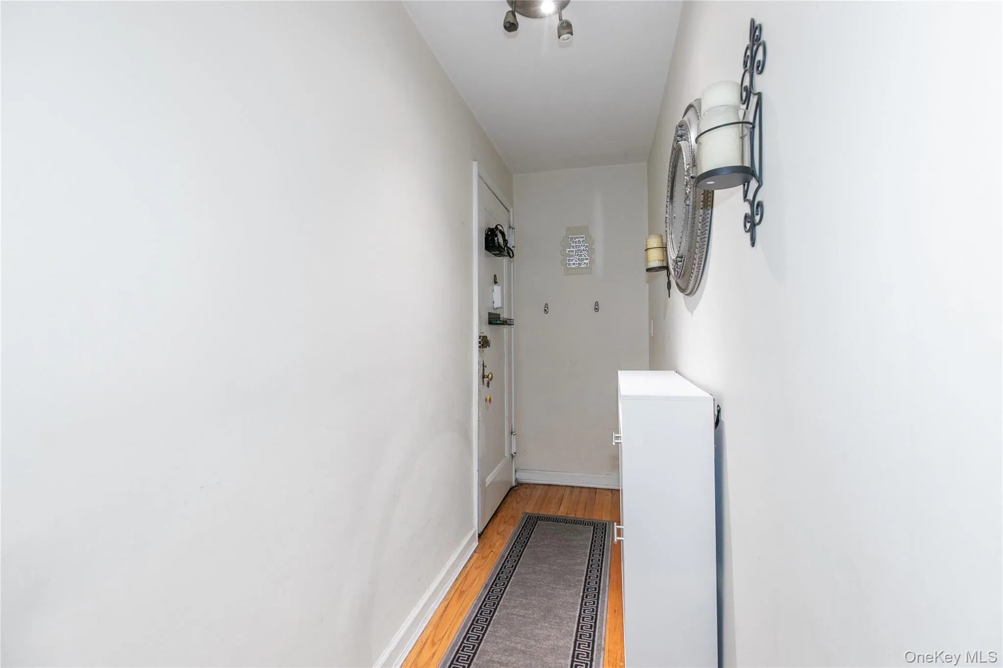 15 Beach Road, North Hempstead, NY, 2 Bedrooms Bedrooms, 4 Rooms Rooms,1 BathroomBathrooms,Residential,For Rent,Beach,0,1037544 15 Beach Road, North Hempstead, NY, 2 Bedrooms Bedrooms, 4 Rooms Rooms,1 BathroomBathrooms,Residential,For Rent,Beach,0,1037544