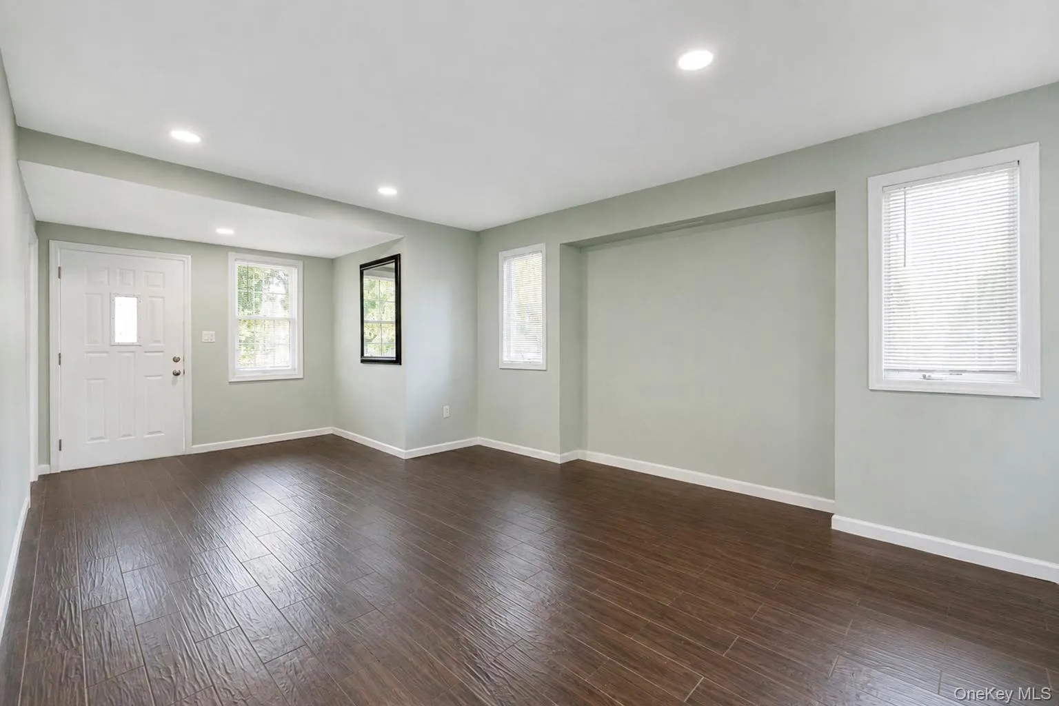 508 Michigan Street, Islip, NY, 2 Bedrooms Bedrooms, 3 Rooms Rooms,1 BathroomBathrooms,Residential,For Rent,Michigan,0,1037545 508 Michigan Street, Islip, NY, 2 Bedrooms Bedrooms, 3 Rooms Rooms,1 BathroomBathrooms,Residential,For Rent,Michigan,0,1037545