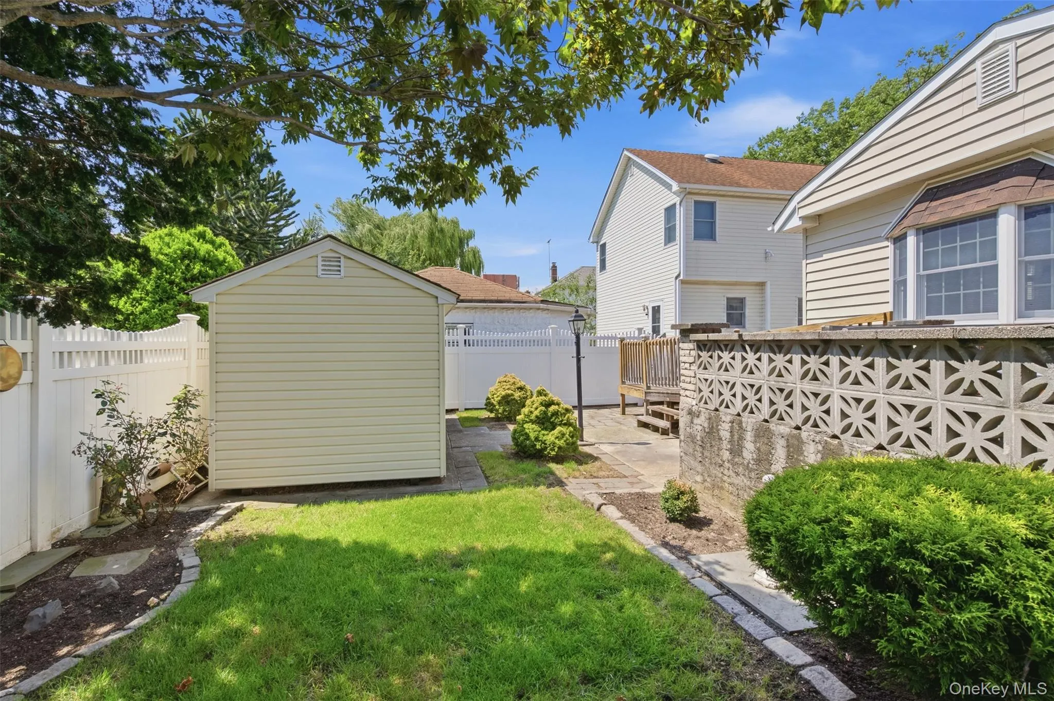 1315 Scimitar Avenue, Hempstead, NY, 1 Bedroom Bedrooms, 4 Rooms Rooms,1 BathroomBathrooms,Residential,For Rent,Scimitar,0,1037549 1315 Scimitar Avenue, Hempstead, NY, 1 Bedroom Bedrooms, 4 Rooms Rooms,1 BathroomBathrooms,Residential,For Rent,Scimitar,0,1037549