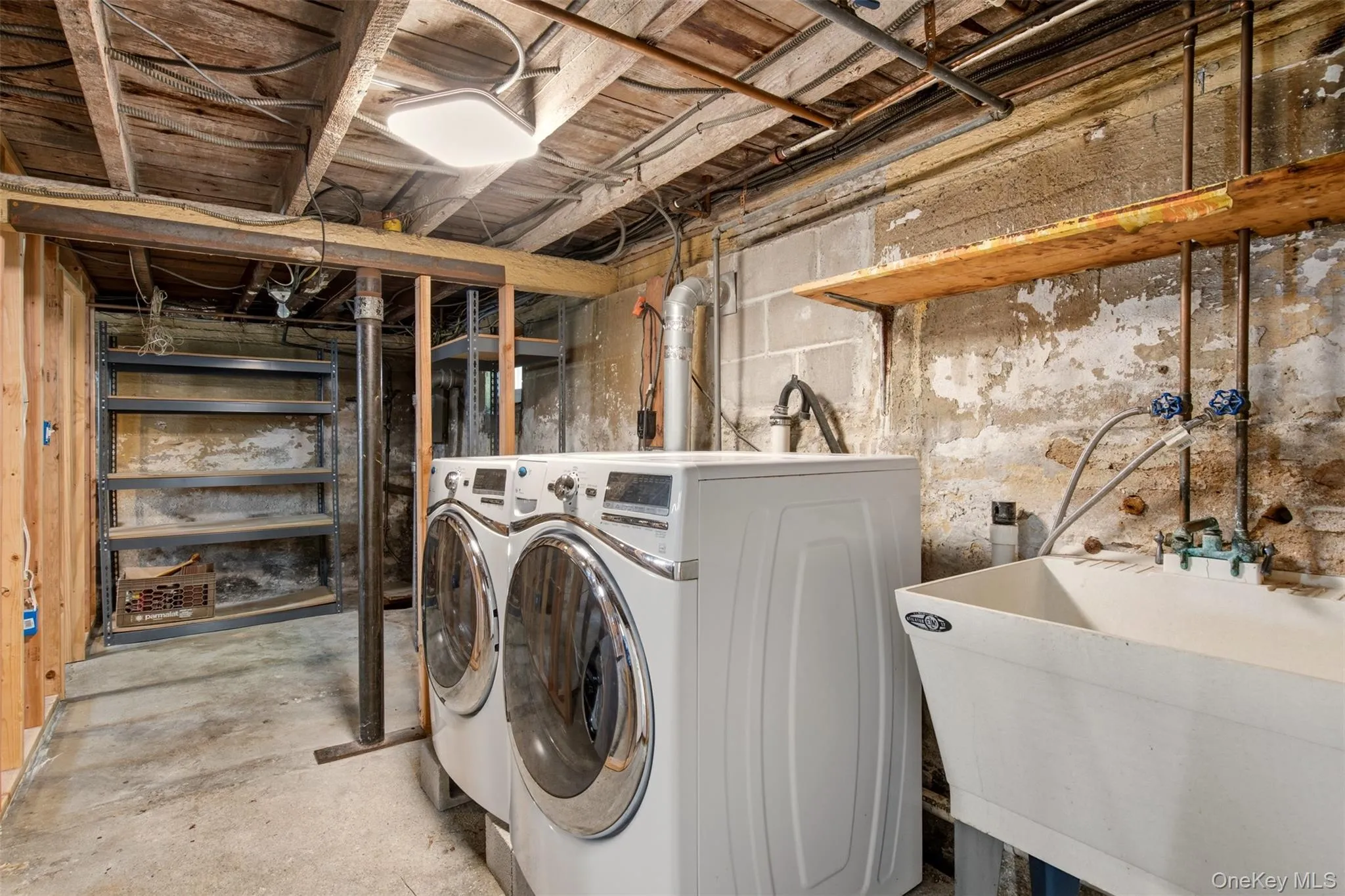 1315 Scimitar Avenue, Hempstead, NY, 1 Bedroom Bedrooms, 4 Rooms Rooms,1 BathroomBathrooms,Residential,For Rent,Scimitar,0,1037549 1315 Scimitar Avenue, Hempstead, NY, 1 Bedroom Bedrooms, 4 Rooms Rooms,1 BathroomBathrooms,Residential,For Rent,Scimitar,0,1037549