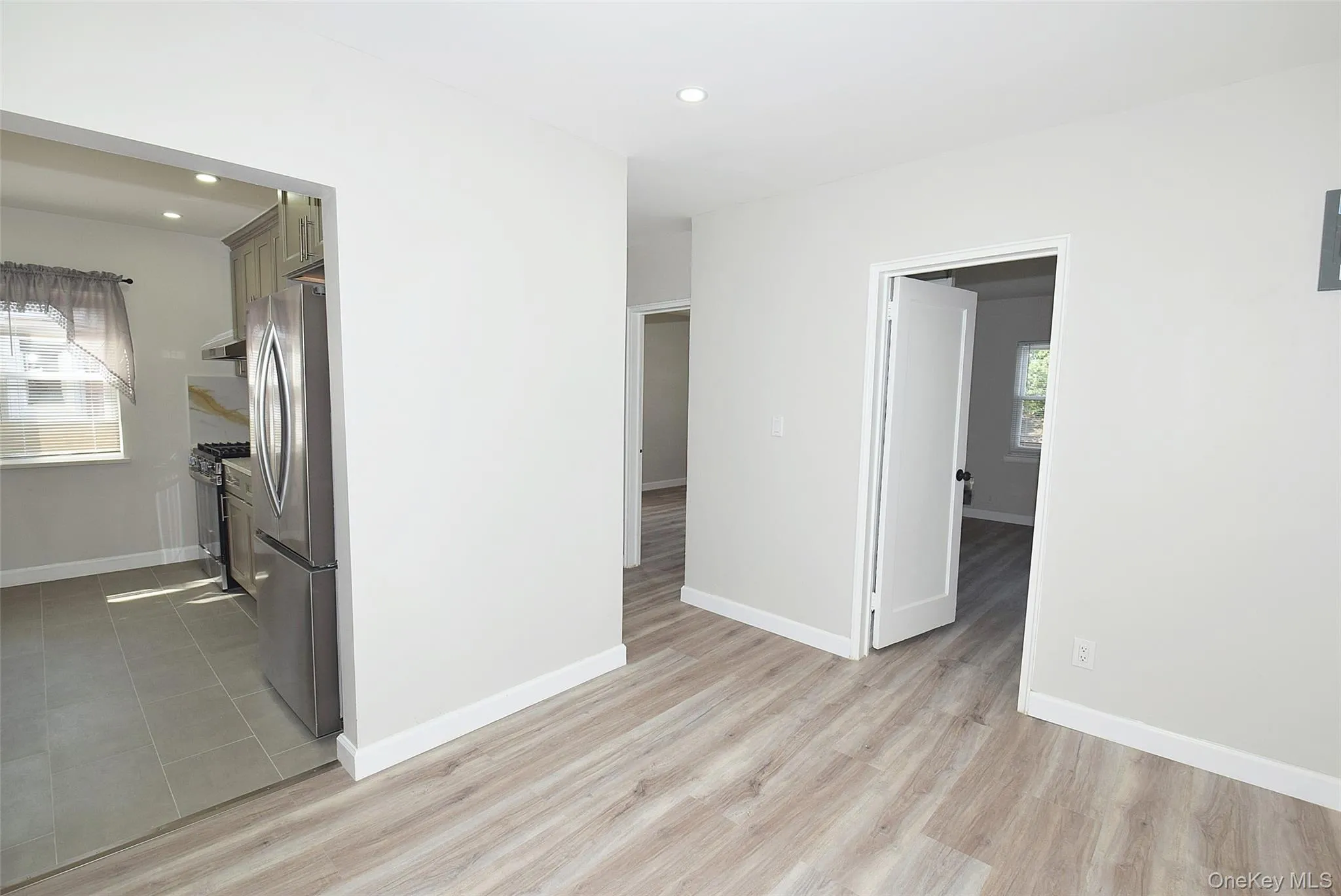 7336 197th Street, New York, NY, 2 Bedrooms Bedrooms, 6 Rooms Rooms,1 BathroomBathrooms,Residential Lease,For Rent,197th,0,1037551 7336 197th Street, New York, NY, 2 Bedrooms Bedrooms, 6 Rooms Rooms,1 BathroomBathrooms,Residential Lease,For Rent,197th,0,1037551