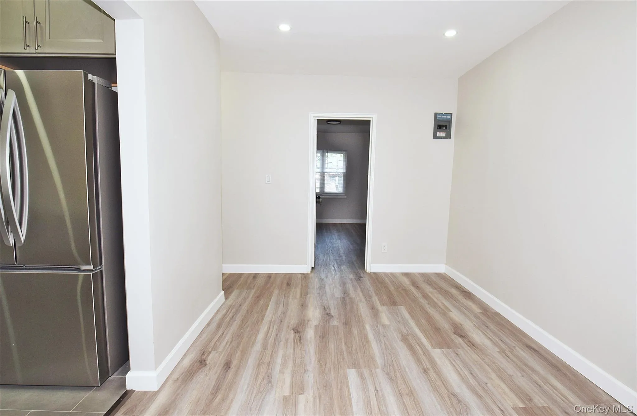 7336 197th Street, New York, NY, 2 Bedrooms Bedrooms, 6 Rooms Rooms,1 BathroomBathrooms,Residential Lease,For Rent,197th,0,1037551 7336 197th Street, New York, NY, 2 Bedrooms Bedrooms, 6 Rooms Rooms,1 BathroomBathrooms,Residential Lease,For Rent,197th,0,1037551