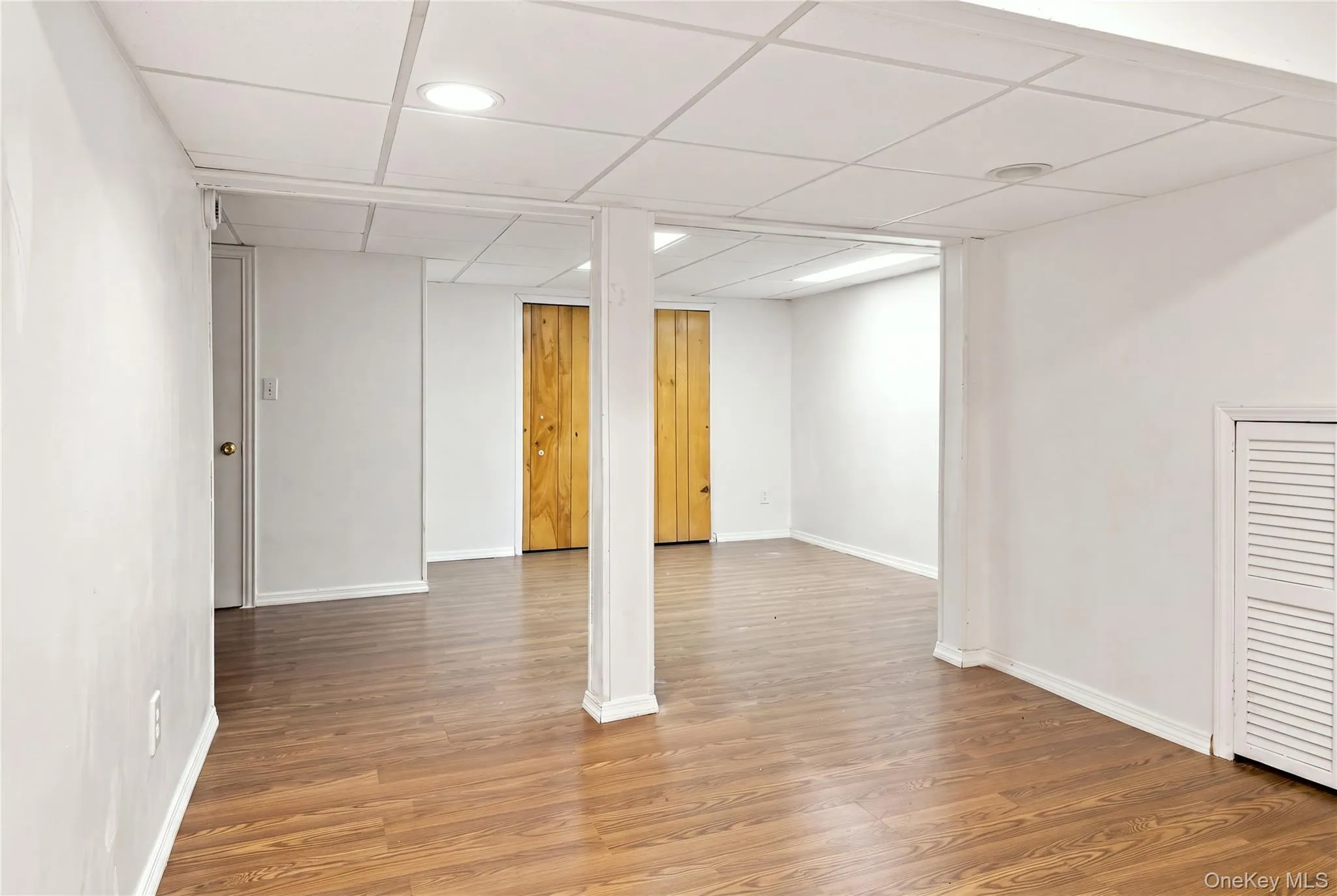 8 Manors Drive, Oyster Bay, NY, 3 Bedrooms Bedrooms, 6 Rooms Rooms,3 BathroomsBathrooms,Residential,For Rent,Manors,0,1037552 8 Manors Drive, Oyster Bay, NY, 3 Bedrooms Bedrooms, 6 Rooms Rooms,3 BathroomsBathrooms,Residential,For Rent,Manors,0,1037552