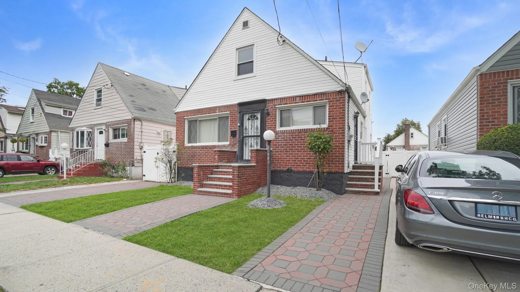 13715 170th Street, New York, NY, 4 Bedrooms Bedrooms, 10 Rooms Rooms,1 BathroomBathrooms,Residential,For Rent,170th,0,1037553 13715 170th Street, New York, NY, 4 Bedrooms Bedrooms, 10 Rooms Rooms,1 BathroomBathrooms,Residential,For Rent,170th,0,1037553