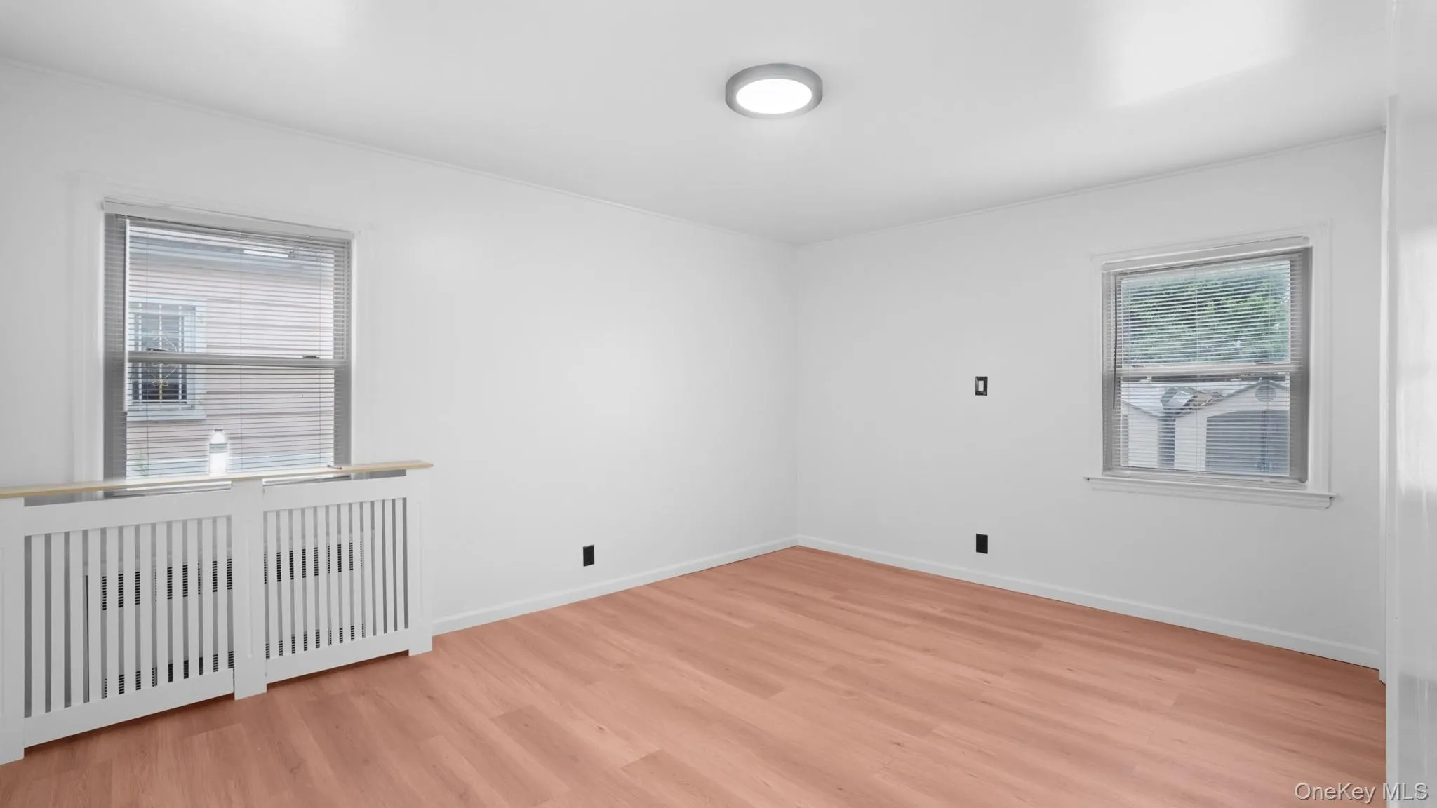 13715 170th Street, New York, NY, 4 Bedrooms Bedrooms, 10 Rooms Rooms,1 BathroomBathrooms,Residential,For Rent,170th,0,1037553 13715 170th Street, New York, NY, 4 Bedrooms Bedrooms, 10 Rooms Rooms,1 BathroomBathrooms,Residential,For Rent,170th,0,1037553