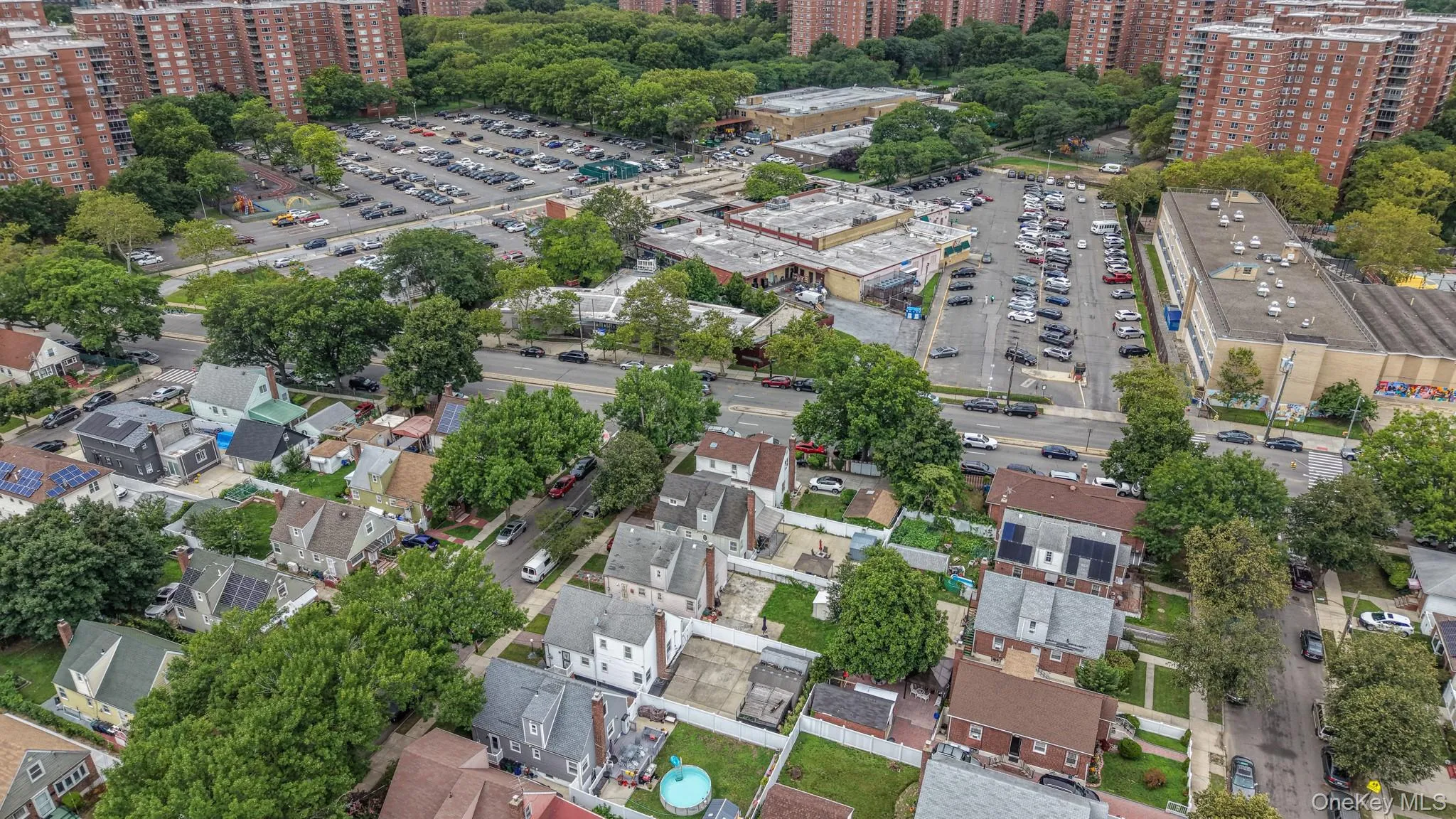 13715 170th Street, New York, NY, 4 Bedrooms Bedrooms, 10 Rooms Rooms,1 BathroomBathrooms,Residential,For Rent,170th,0,1037553 13715 170th Street, New York, NY, 4 Bedrooms Bedrooms, 10 Rooms Rooms,1 BathroomBathrooms,Residential,For Rent,170th,0,1037553