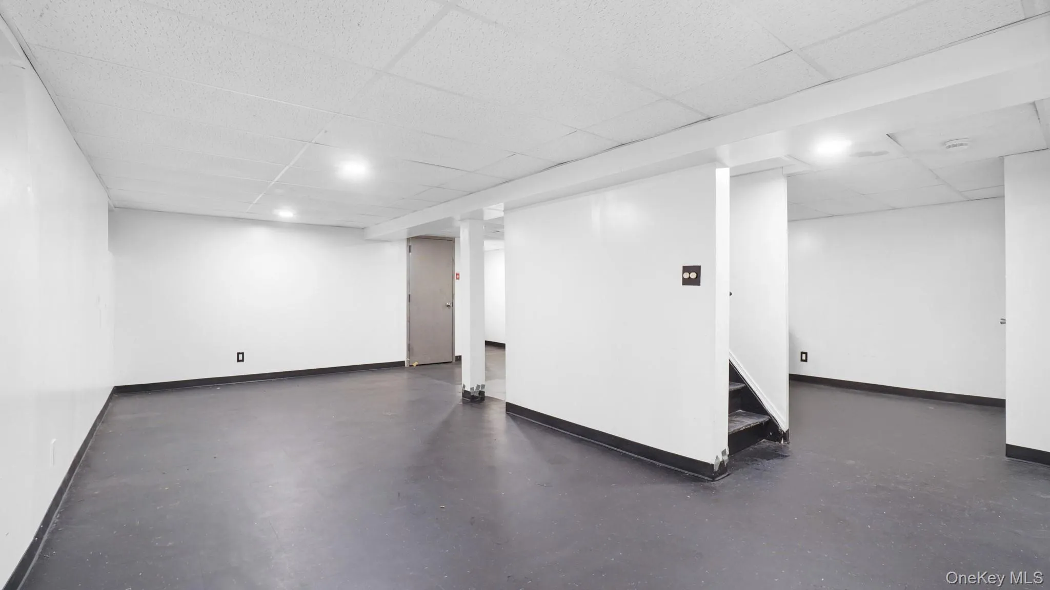 13715 170th Street, New York, NY, 4 Bedrooms Bedrooms, 10 Rooms Rooms,1 BathroomBathrooms,Residential,For Rent,170th,0,1037553 13715 170th Street, New York, NY, 4 Bedrooms Bedrooms, 10 Rooms Rooms,1 BathroomBathrooms,Residential,For Rent,170th,0,1037553