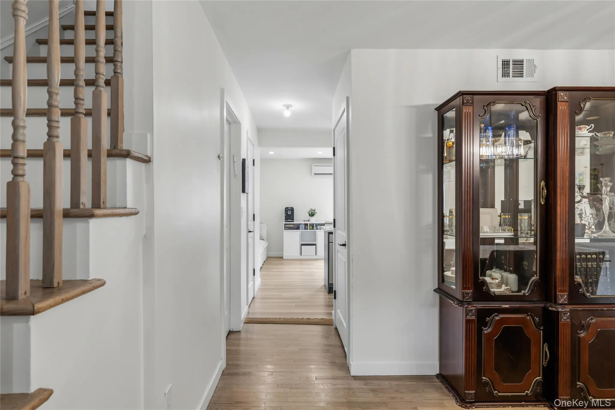 18 Alan Road, Ramapo, NY, 3 Bedrooms Bedrooms, 6 Rooms Rooms,1 BathroomBathrooms,Residential,For Rent,Alan,0,1037555 18 Alan Road, Ramapo, NY, 3 Bedrooms Bedrooms, 6 Rooms Rooms,1 BathroomBathrooms,Residential,For Rent,Alan,0,1037555