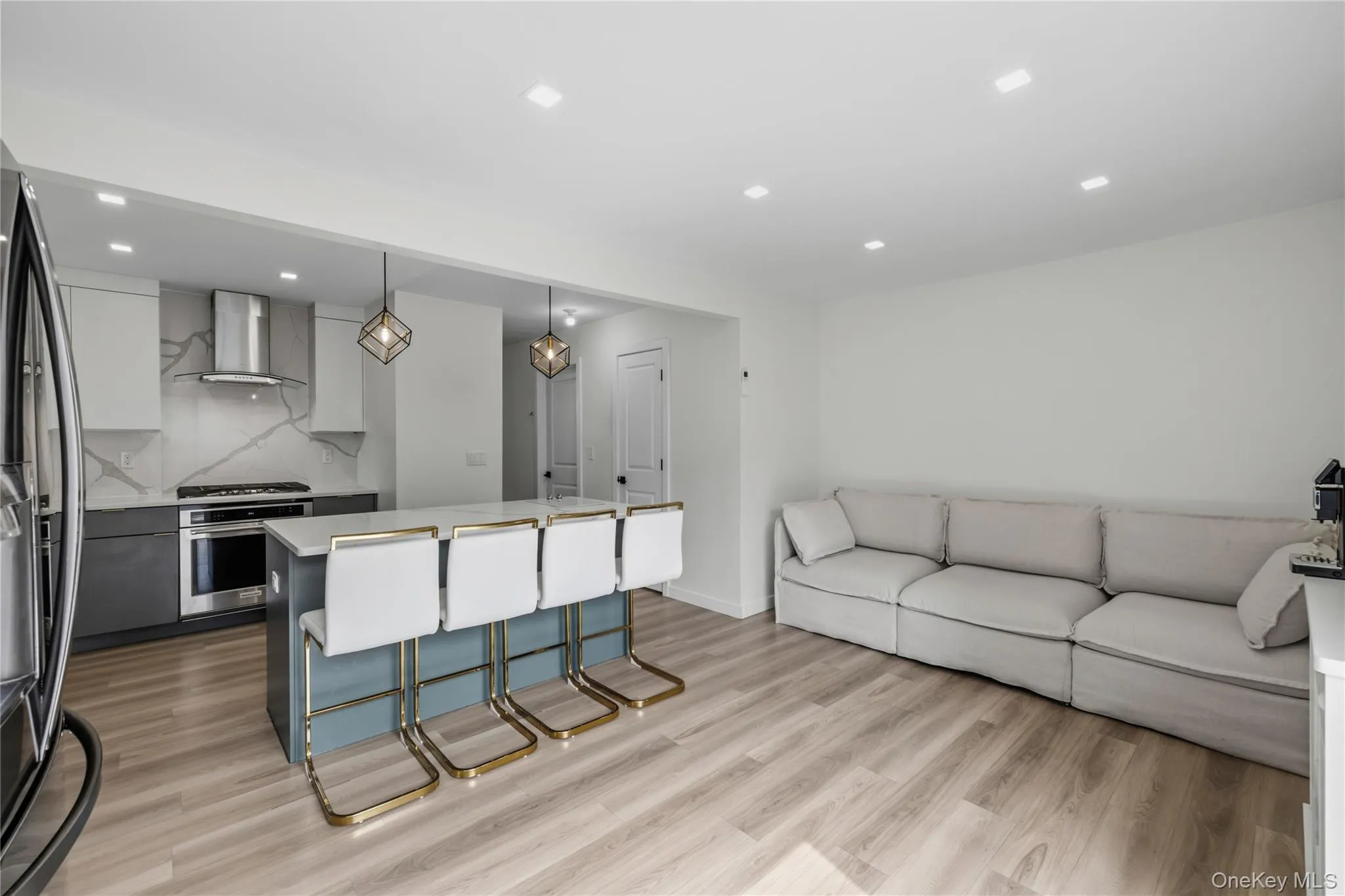 18 Alan Road, Ramapo, NY, 3 Bedrooms Bedrooms, 6 Rooms Rooms,1 BathroomBathrooms,Residential,For Rent,Alan,0,1037555 18 Alan Road, Ramapo, NY, 3 Bedrooms Bedrooms, 6 Rooms Rooms,1 BathroomBathrooms,Residential,For Rent,Alan,0,1037555