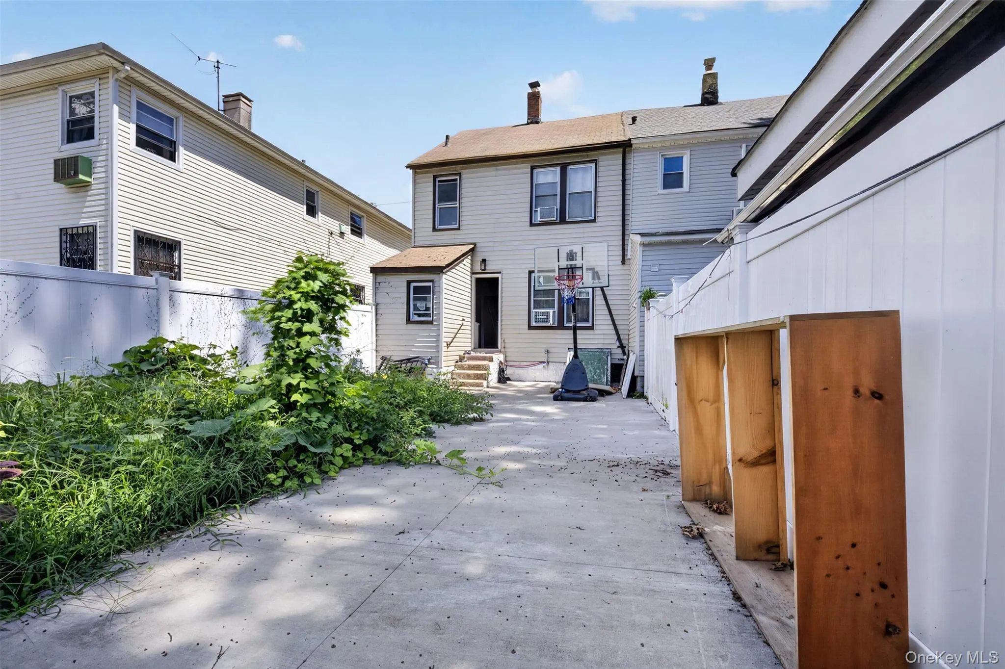 11634 131st Street, New York, NY, 4 Bedrooms Bedrooms, 8 Rooms Rooms,4 BathroomsBathrooms,Residential,For Rent,131st,0,1037556 11634 131st Street, New York, NY, 4 Bedrooms Bedrooms, 8 Rooms Rooms,4 BathroomsBathrooms,Residential,For Rent,131st,0,1037556