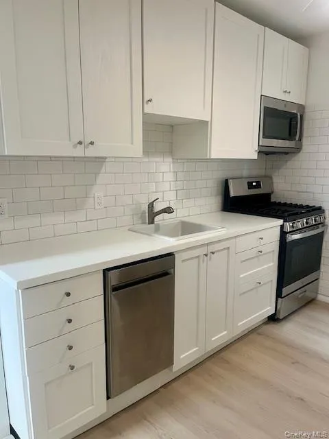 8759 112th Street, New York, NY, 2 Bedrooms Bedrooms, 4 Rooms Rooms,1 BathroomBathrooms,Residential Lease,For Rent,112th,0,1037559 8759 112th Street, New York, NY, 2 Bedrooms Bedrooms, 4 Rooms Rooms,1 BathroomBathrooms,Residential Lease,For Rent,112th,0,1037559