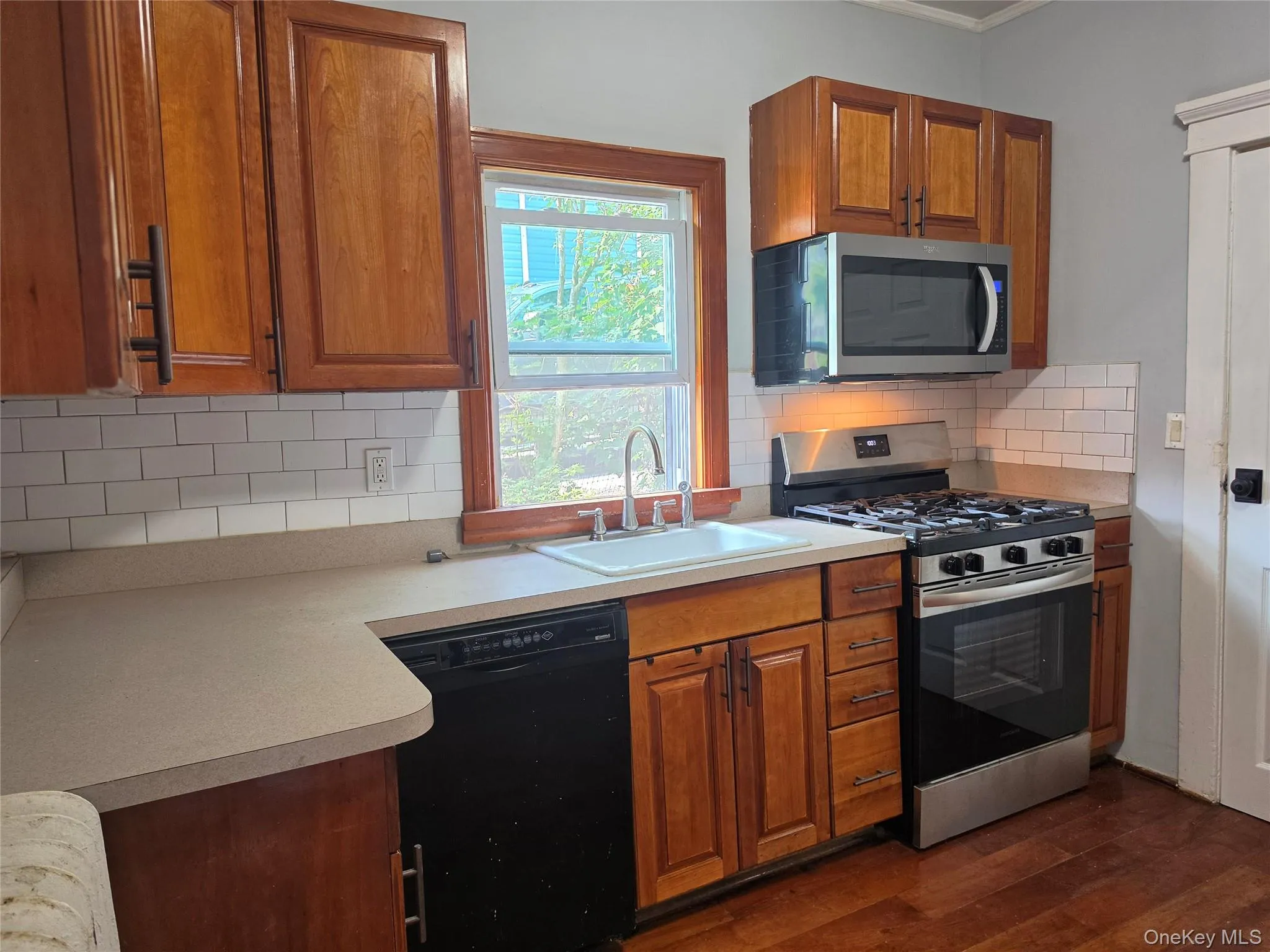 81 Waring Place, Yonkers, NY, 3 Bedrooms Bedrooms, 6 Rooms Rooms,1 BathroomBathrooms,Residential Lease,For Rent,Waring Place,0,1037560 81 Waring Place, Yonkers, NY, 3 Bedrooms Bedrooms, 6 Rooms Rooms,1 BathroomBathrooms,Residential Lease,For Rent,Waring Place,0,1037560