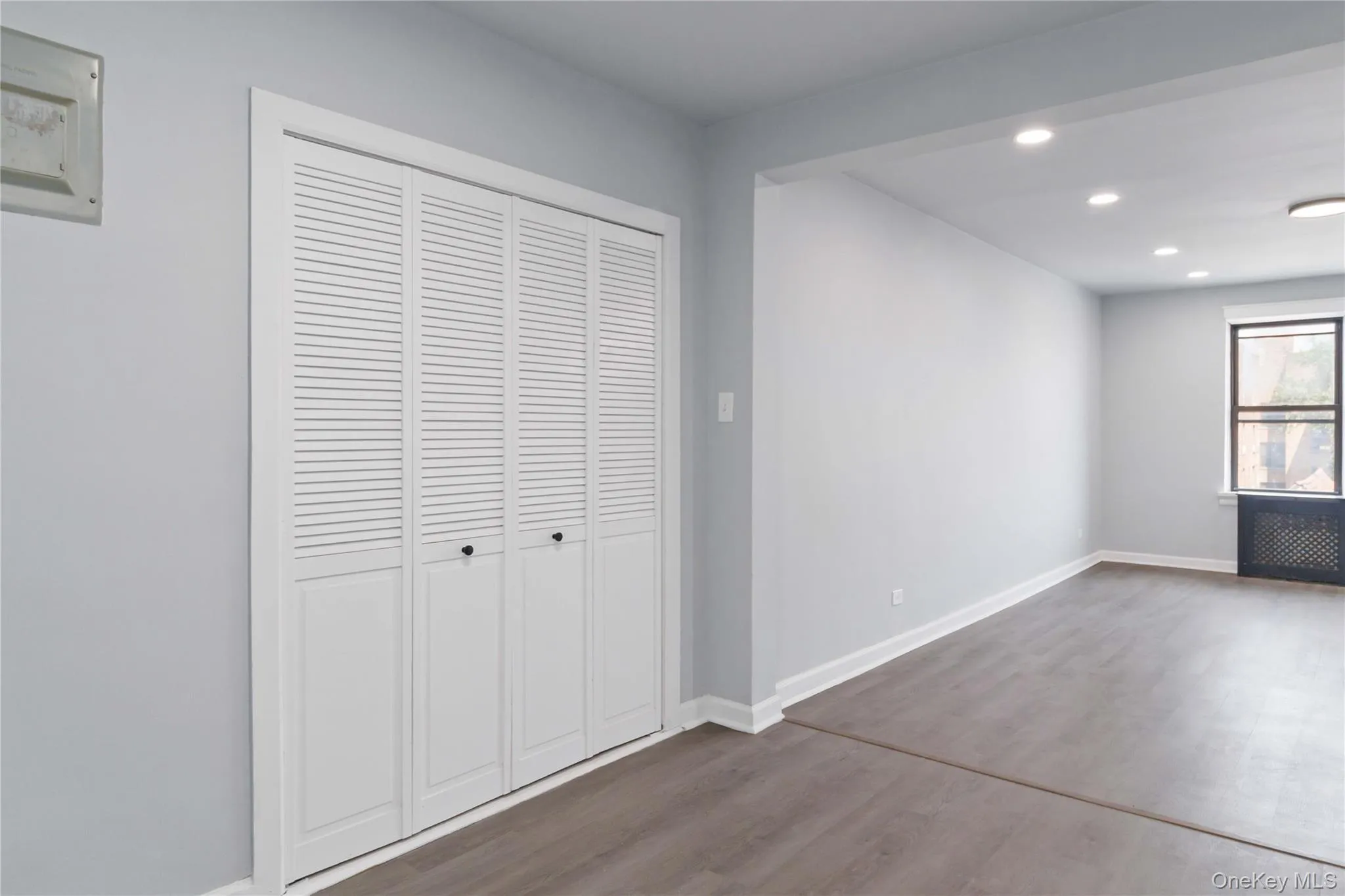 37-56 87th Street, New York, NY, 1 Bedroom Bedrooms, 3 Rooms Rooms,1 BathroomBathrooms,Residential,For Rent,87th,0,1037570 37-56 87th Street, New York, NY, 1 Bedroom Bedrooms, 3 Rooms Rooms,1 BathroomBathrooms,Residential,For Rent,87th,0,1037570