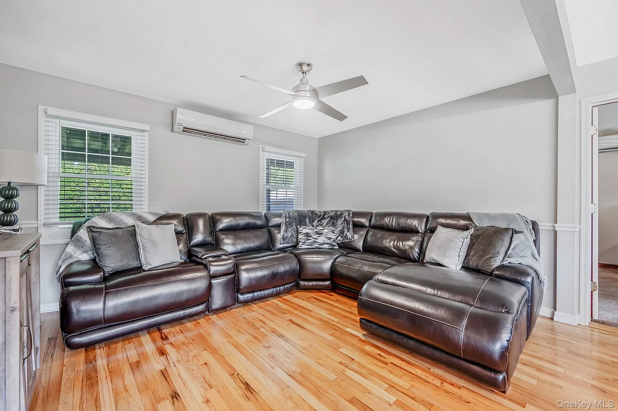 828 Strang Drive, Hempstead, NY, 6 Bedrooms Bedrooms, 12 Rooms Rooms,4 BathroomsBathrooms,Residential,For Rent,Strang,0,1037576 828 Strang Drive, Hempstead, NY, 6 Bedrooms Bedrooms, 12 Rooms Rooms,4 BathroomsBathrooms,Residential,For Rent,Strang,0,1037576