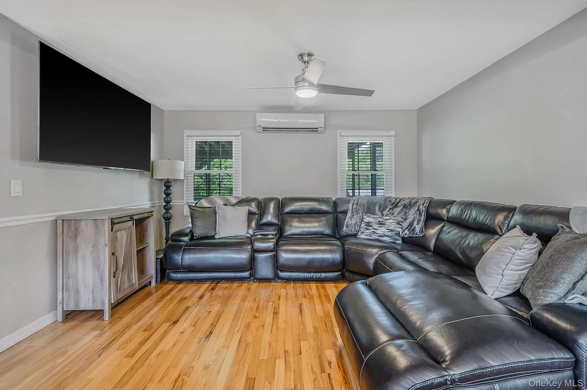 828 Strang Drive, Hempstead, NY, 6 Bedrooms Bedrooms, 12 Rooms Rooms,4 BathroomsBathrooms,Residential,For Rent,Strang,0,1037576 828 Strang Drive, Hempstead, NY, 6 Bedrooms Bedrooms, 12 Rooms Rooms,4 BathroomsBathrooms,Residential,For Rent,Strang,0,1037576