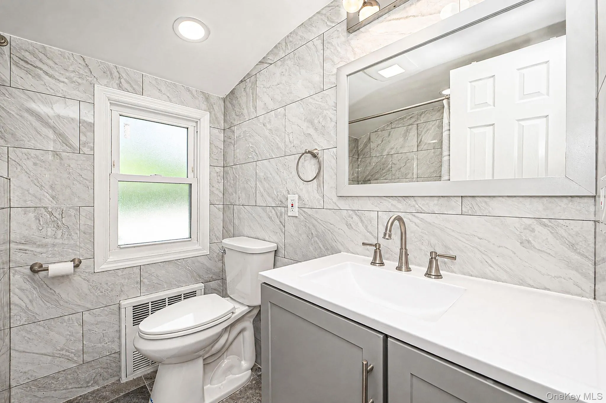 828 Strang Drive, Hempstead, NY, 6 Bedrooms Bedrooms, 12 Rooms Rooms,4 BathroomsBathrooms,Residential,For Rent,Strang,0,1037576 828 Strang Drive, Hempstead, NY, 6 Bedrooms Bedrooms, 12 Rooms Rooms,4 BathroomsBathrooms,Residential,For Rent,Strang,0,1037576