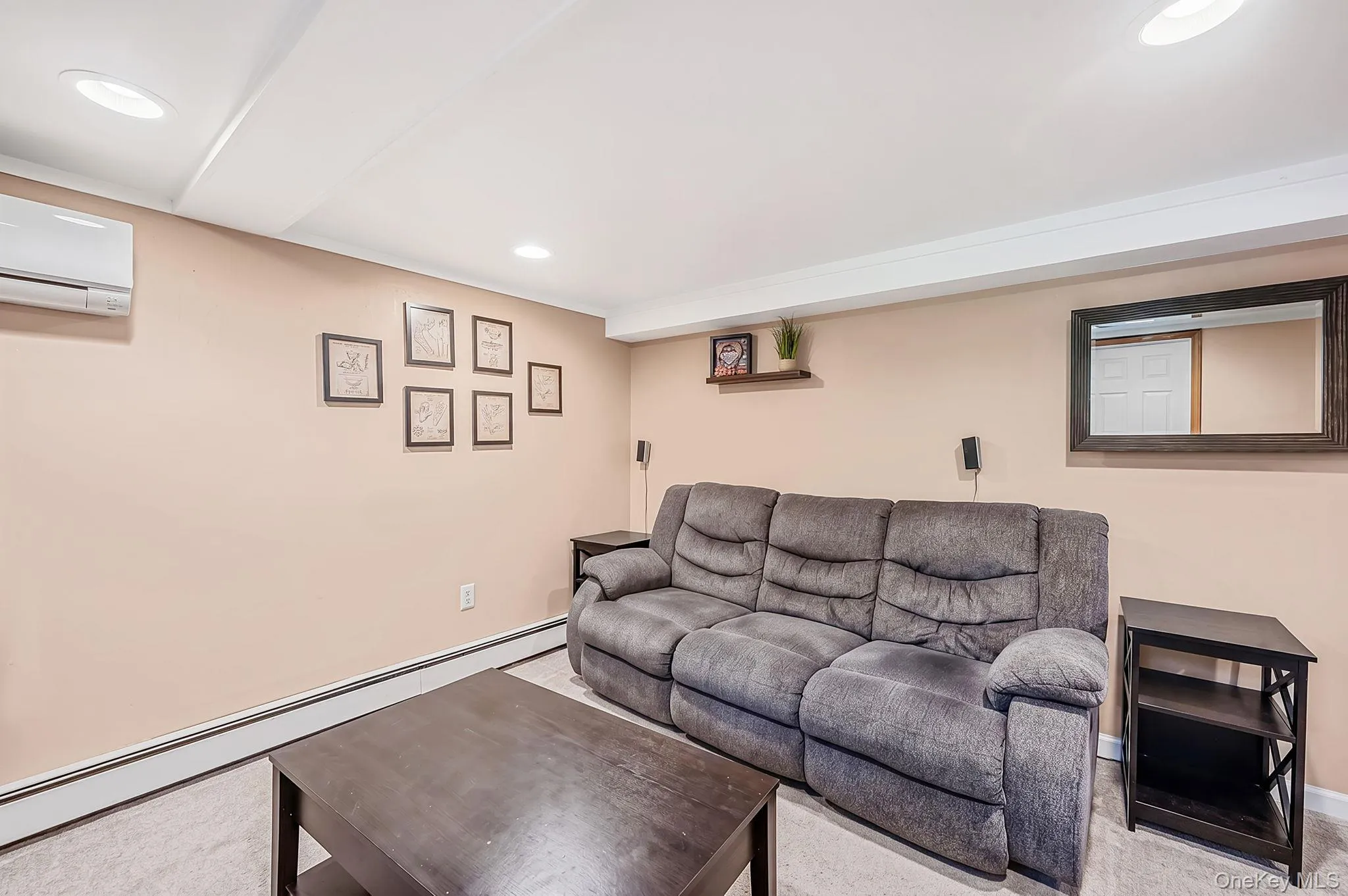 828 Strang Drive, Hempstead, NY, 6 Bedrooms Bedrooms, 12 Rooms Rooms,4 BathroomsBathrooms,Residential,For Rent,Strang,0,1037576 828 Strang Drive, Hempstead, NY, 6 Bedrooms Bedrooms, 12 Rooms Rooms,4 BathroomsBathrooms,Residential,For Rent,Strang,0,1037576