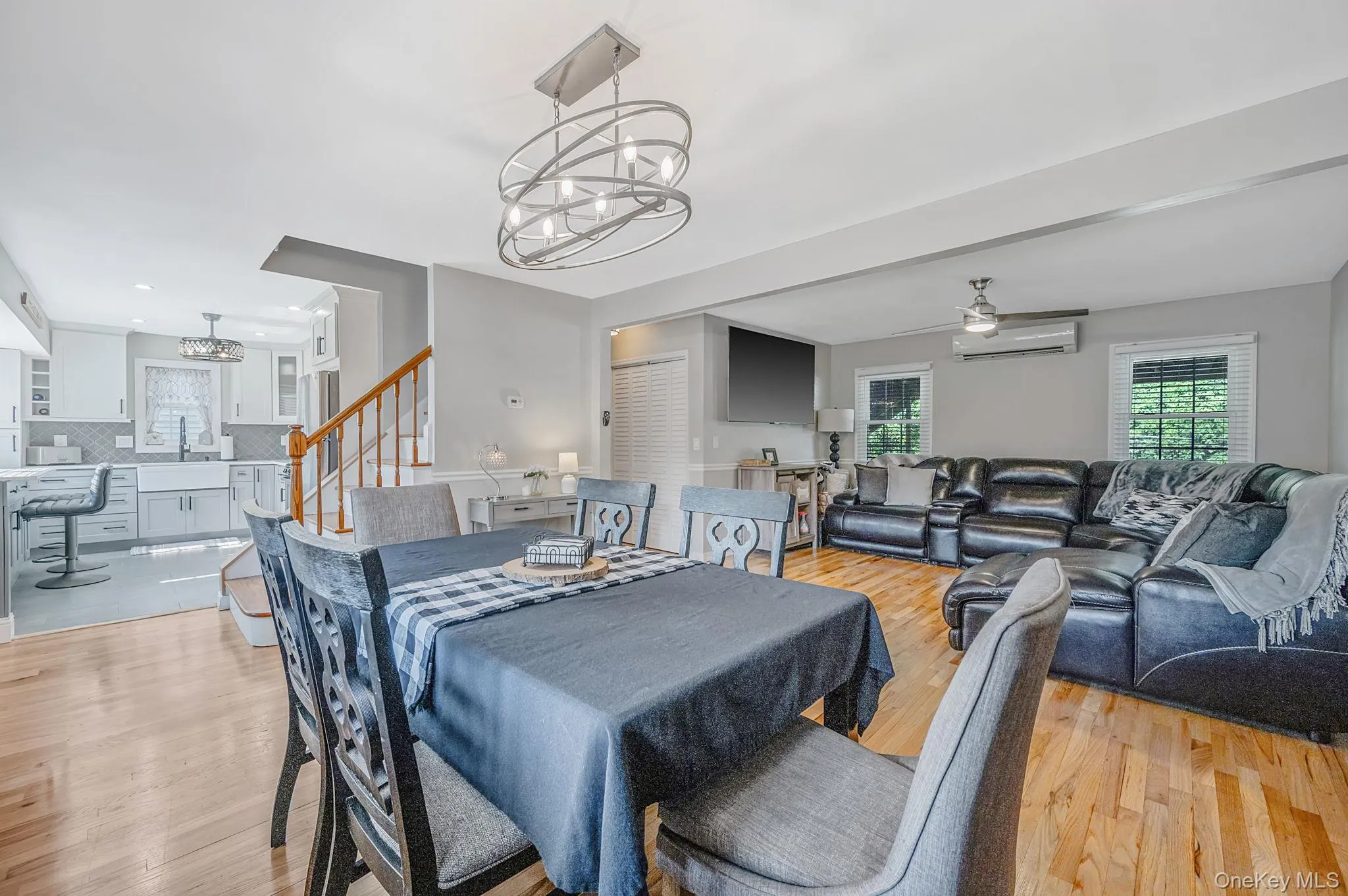 828 Strang Drive, Hempstead, NY, 6 Bedrooms Bedrooms, 12 Rooms Rooms,4 BathroomsBathrooms,Residential,For Rent,Strang,0,1037576 828 Strang Drive, Hempstead, NY, 6 Bedrooms Bedrooms, 12 Rooms Rooms,4 BathroomsBathrooms,Residential,For Rent,Strang,0,1037576