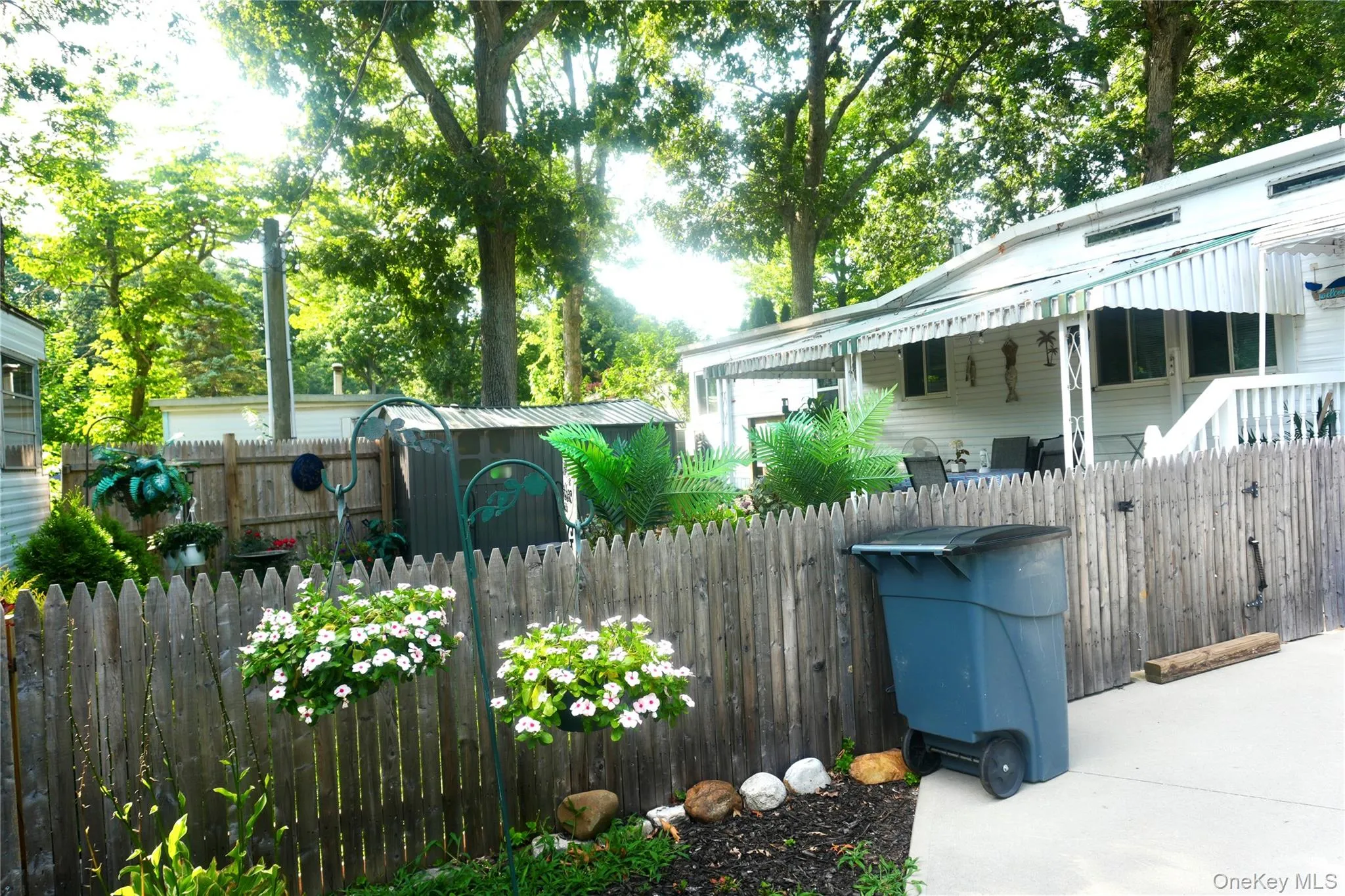 658 Sound Avenue, Riverhead, NY, 2 Bedrooms Bedrooms, ,1 BathroomBathrooms,Residential,For Rent,Sound,0,1037578 658 Sound Avenue, Riverhead, NY, 2 Bedrooms Bedrooms, ,1 BathroomBathrooms,Residential,For Rent,Sound,0,1037578