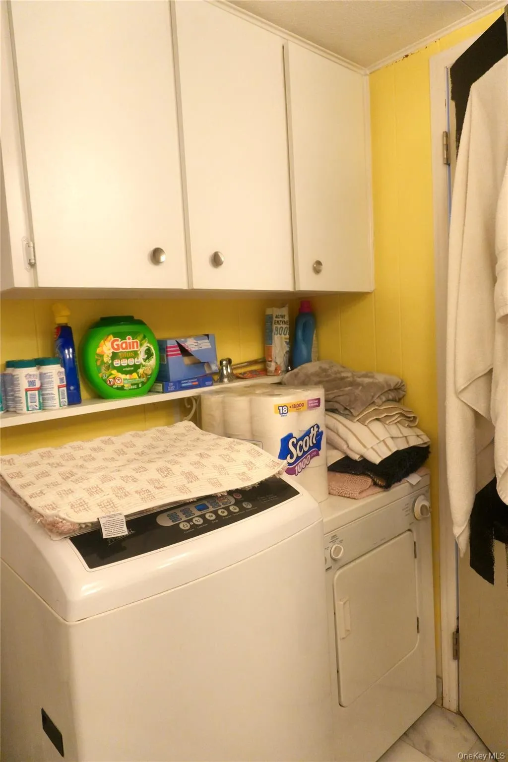 658 Sound Avenue, Riverhead, NY, 2 Bedrooms Bedrooms, ,1 BathroomBathrooms,Residential,For Rent,Sound,0,1037578 658 Sound Avenue, Riverhead, NY, 2 Bedrooms Bedrooms, ,1 BathroomBathrooms,Residential,For Rent,Sound,0,1037578
