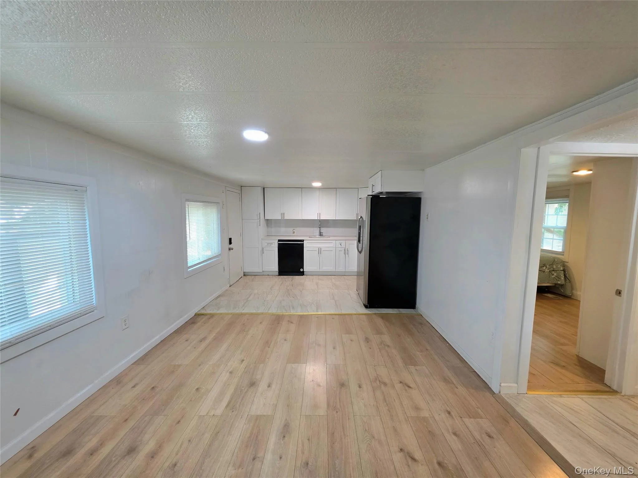 525 Riverleigh Avenue, Riverhead, NY, 2 Bedrooms Bedrooms, 4 Rooms Rooms,1 BathroomBathrooms,Residential,For Rent,Riverleigh,0,1037579 525 Riverleigh Avenue, Riverhead, NY, 2 Bedrooms Bedrooms, 4 Rooms Rooms,1 BathroomBathrooms,Residential,For Rent,Riverleigh,0,1037579