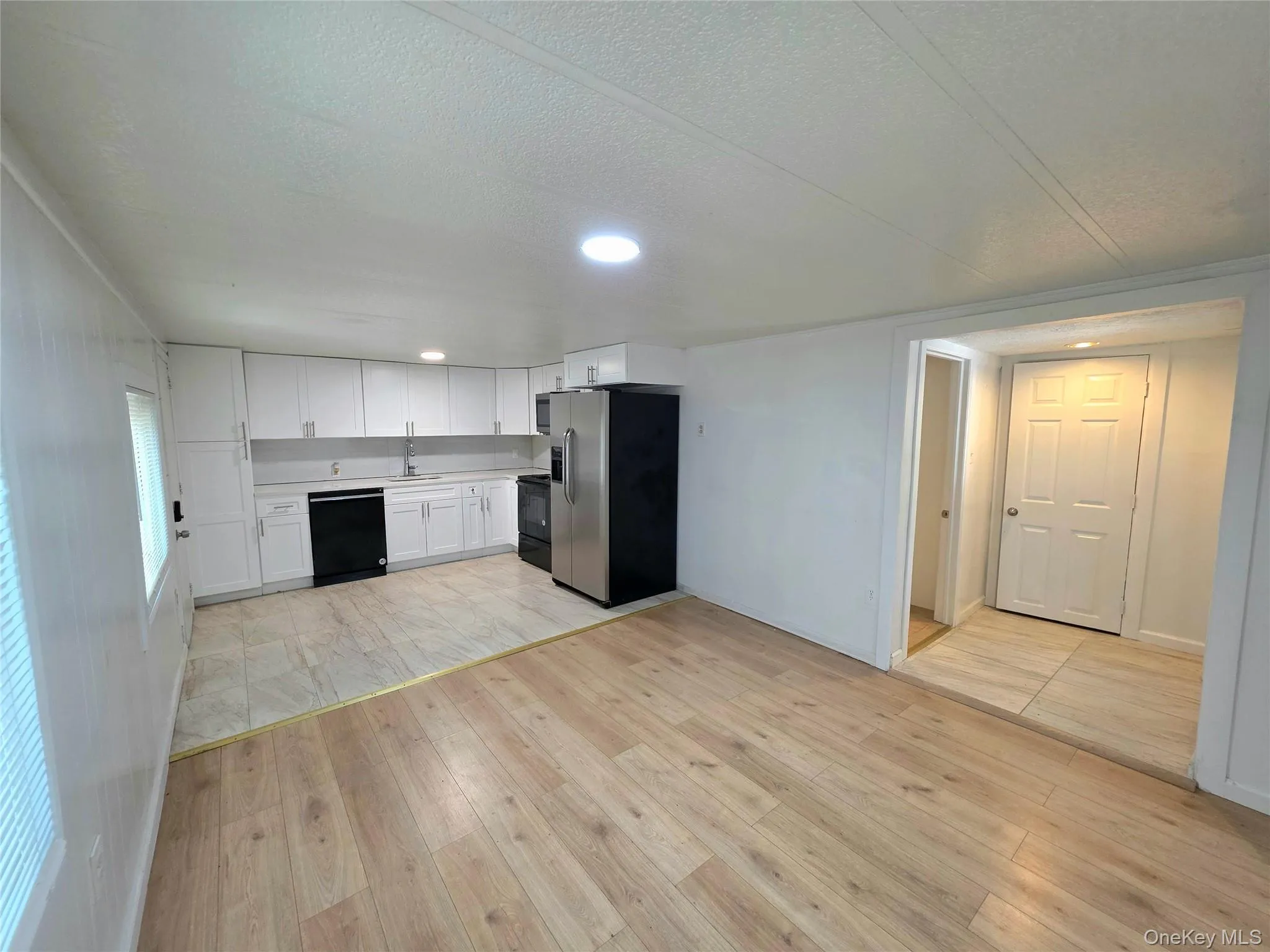 525 Riverleigh Avenue, Riverhead, NY, 2 Bedrooms Bedrooms, 4 Rooms Rooms,1 BathroomBathrooms,Residential,For Rent,Riverleigh,0,1037579 525 Riverleigh Avenue, Riverhead, NY, 2 Bedrooms Bedrooms, 4 Rooms Rooms,1 BathroomBathrooms,Residential,For Rent,Riverleigh,0,1037579