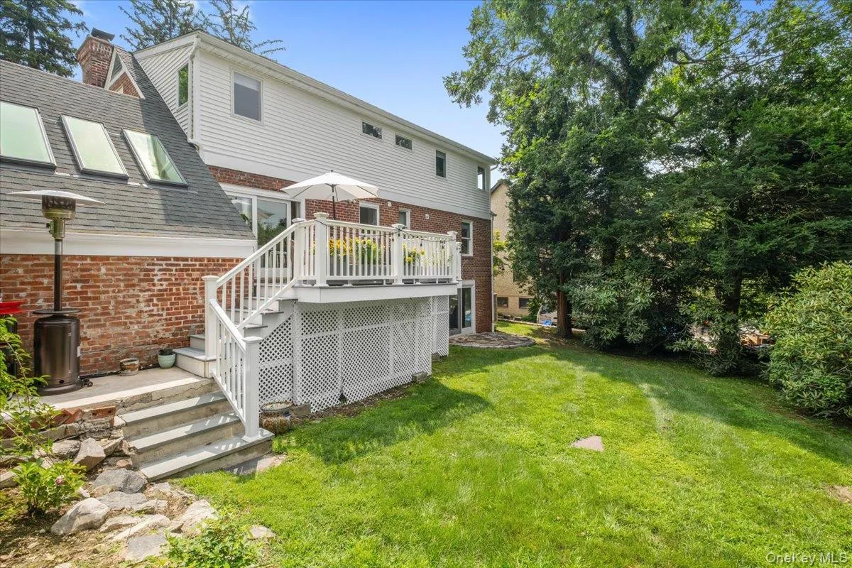 128 Glendale Road, Greenburgh, NY, 4 Bedrooms Bedrooms, 9 Rooms Rooms,4 BathroomsBathrooms,Residential Lease,For Rent,Glendale,0,1037589 128 Glendale Road, Greenburgh, NY, 4 Bedrooms Bedrooms, 9 Rooms Rooms,4 BathroomsBathrooms,Residential Lease,For Rent,Glendale,0,1037589