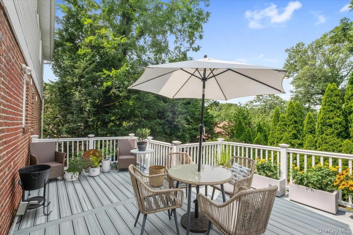 128 Glendale Road, Greenburgh, NY, 4 Bedrooms Bedrooms, 9 Rooms Rooms,4 BathroomsBathrooms,Residential Lease,For Rent,Glendale,0,1037589 128 Glendale Road, Greenburgh, NY, 4 Bedrooms Bedrooms, 9 Rooms Rooms,4 BathroomsBathrooms,Residential Lease,For Rent,Glendale,0,1037589