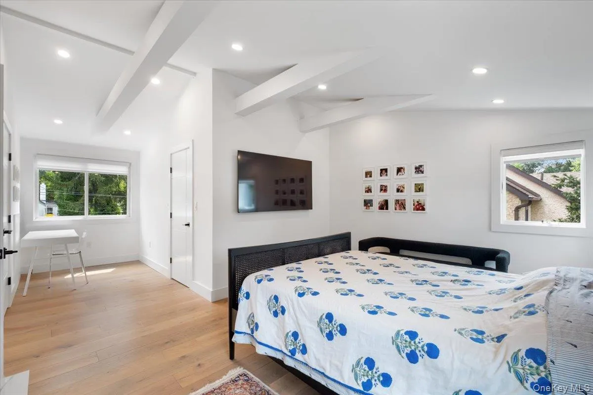 128 Glendale Road, Greenburgh, NY, 4 Bedrooms Bedrooms, 9 Rooms Rooms,4 BathroomsBathrooms,Residential Lease,For Rent,Glendale,0,1037589 128 Glendale Road, Greenburgh, NY, 4 Bedrooms Bedrooms, 9 Rooms Rooms,4 BathroomsBathrooms,Residential Lease,For Rent,Glendale,0,1037589
