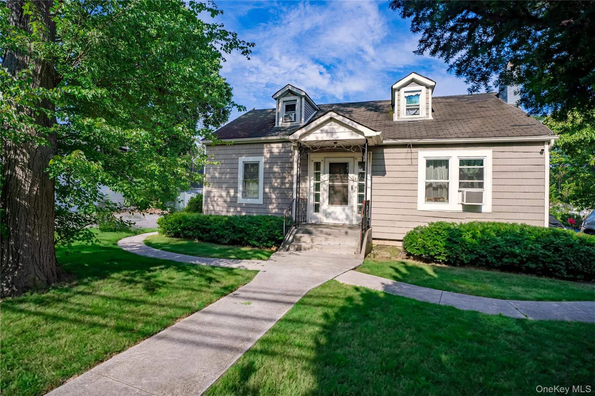 85 cocoanut Street, Islip, NY, 5 Bedrooms Bedrooms, 7 Rooms Rooms,5 BathroomsBathrooms,Residential,For Rent,cocoanut,0,1037591 85 cocoanut Street, Islip, NY, 5 Bedrooms Bedrooms, 7 Rooms Rooms,5 BathroomsBathrooms,Residential,For Rent,cocoanut,0,1037591