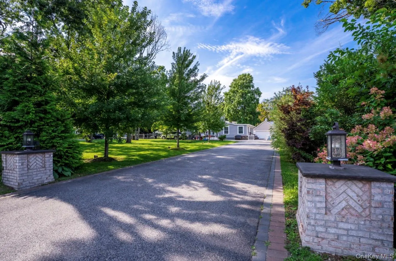 85 cocoanut Street, Islip, NY, 5 Bedrooms Bedrooms, 7 Rooms Rooms,5 BathroomsBathrooms,Residential,For Rent,cocoanut,0,1037591 85 cocoanut Street, Islip, NY, 5 Bedrooms Bedrooms, 7 Rooms Rooms,5 BathroomsBathrooms,Residential,For Rent,cocoanut,0,1037591