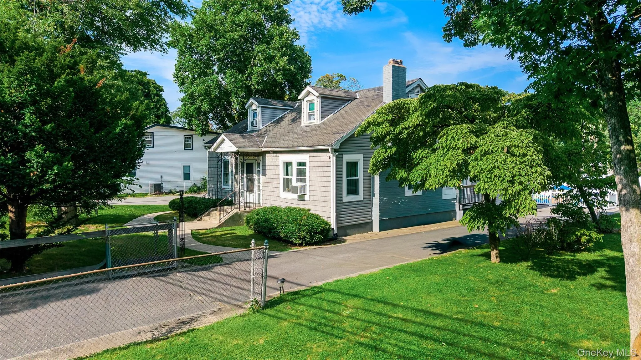85 cocoanut Street, Islip, NY, 5 Bedrooms Bedrooms, 7 Rooms Rooms,5 BathroomsBathrooms,Residential,For Rent,cocoanut,0,1037591 85 cocoanut Street, Islip, NY, 5 Bedrooms Bedrooms, 7 Rooms Rooms,5 BathroomsBathrooms,Residential,For Rent,cocoanut,0,1037591