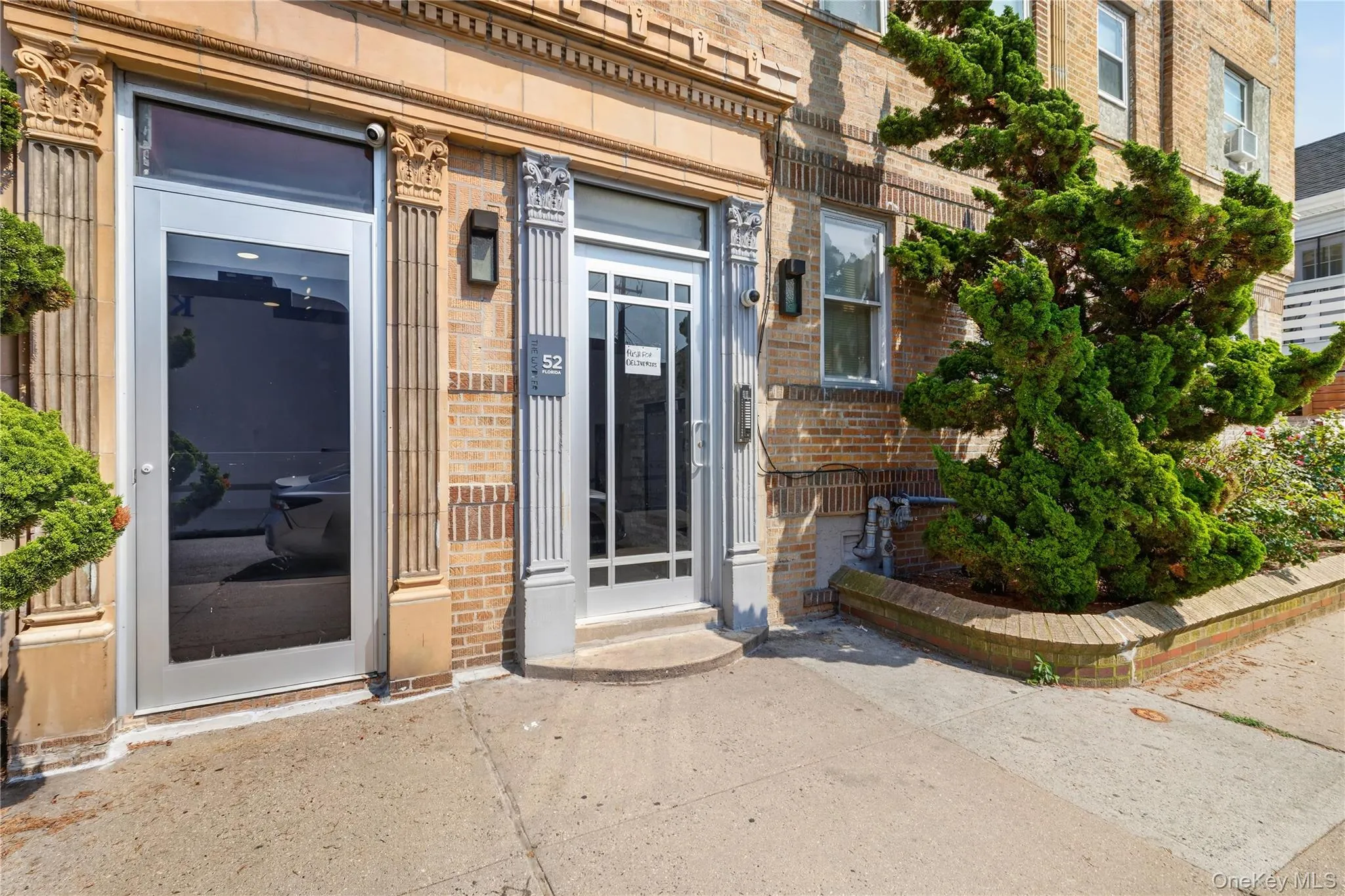 52 Florida Street, Long Beach, NY, 2 Rooms Rooms,1 BathroomBathrooms,Residential Lease,For Rent,Florida,0,1037595 52 Florida Street, Long Beach, NY, 2 Rooms Rooms,1 BathroomBathrooms,Residential Lease,For Rent,Florida,0,1037595