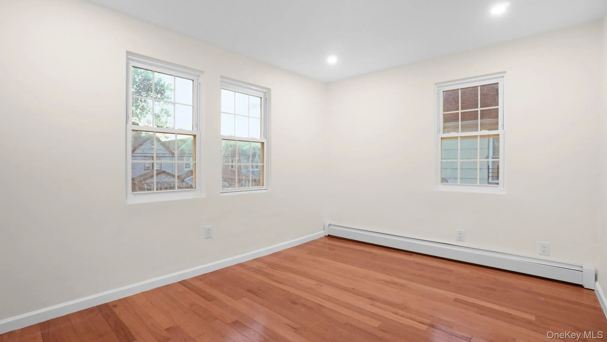 117-21 201st Place, New York, NY, 4 Bedrooms Bedrooms, 7 Rooms Rooms,3 BathroomsBathrooms,Residential,For Rent,201st,0,1037597 117-21 201st Place, New York, NY, 4 Bedrooms Bedrooms, 7 Rooms Rooms,3 BathroomsBathrooms,Residential,For Rent,201st,0,1037597
