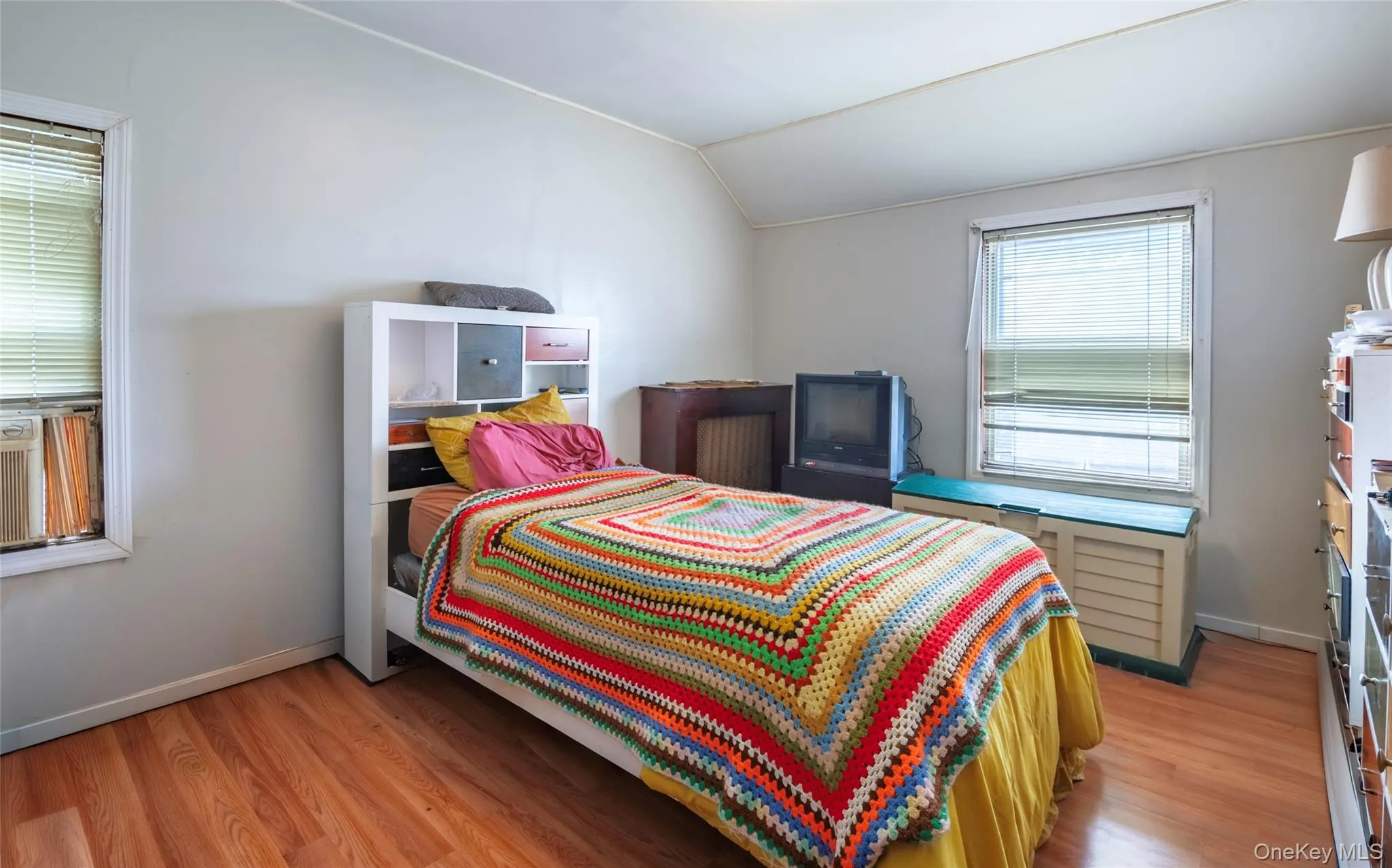 10515 220TH Street, New York, NY, 3 Bedrooms Bedrooms, 7 Rooms Rooms,2 BathroomsBathrooms,Residential,For Rent,220TH,0,1037599 10515 220TH Street, New York, NY, 3 Bedrooms Bedrooms, 7 Rooms Rooms,2 BathroomsBathrooms,Residential,For Rent,220TH,0,1037599
