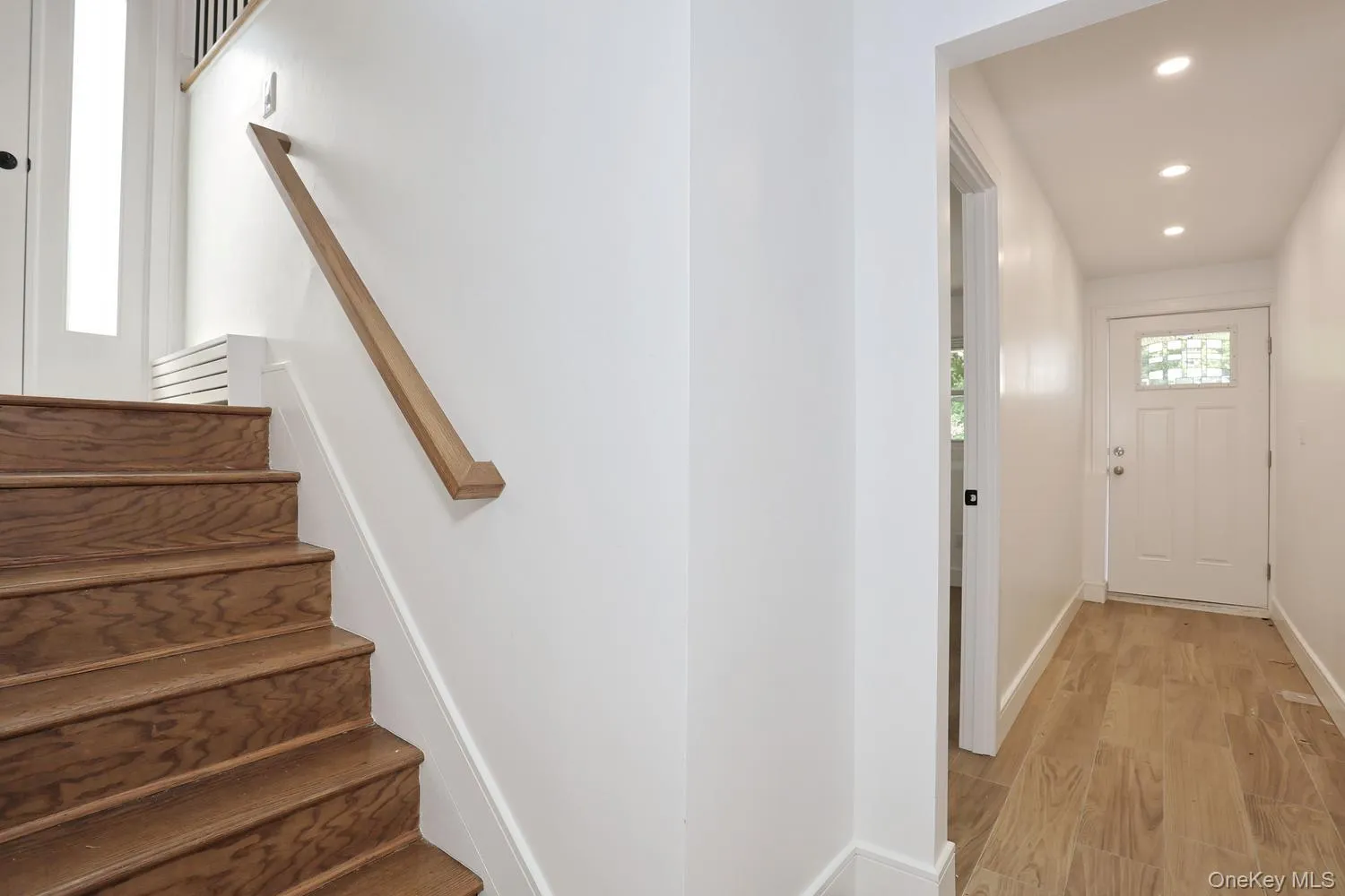 38 Singer Avenue, Ramapo, NY, 7 Bedrooms Bedrooms, 10 Rooms Rooms,3 BathroomsBathrooms,Residential,For Rent,Singer,0,1037601 38 Singer Avenue, Ramapo, NY, 7 Bedrooms Bedrooms, 10 Rooms Rooms,3 BathroomsBathrooms,Residential,For Rent,Singer,0,1037601