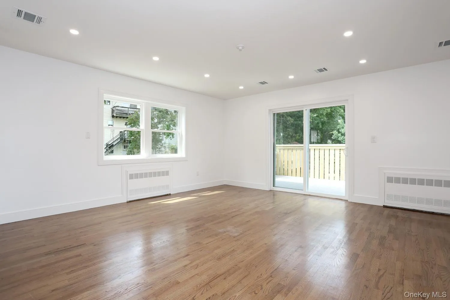 38 Singer Avenue, Ramapo, NY, 7 Bedrooms Bedrooms, 10 Rooms Rooms,3 BathroomsBathrooms,Residential,For Rent,Singer,0,1037601 38 Singer Avenue, Ramapo, NY, 7 Bedrooms Bedrooms, 10 Rooms Rooms,3 BathroomsBathrooms,Residential,For Rent,Singer,0,1037601