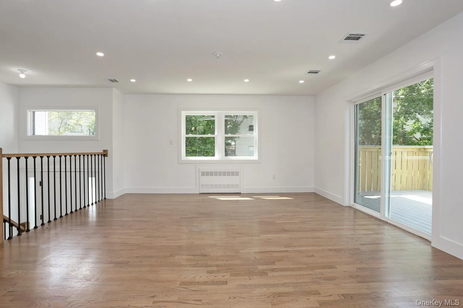 38 Singer Avenue, Ramapo, NY, 7 Bedrooms Bedrooms, 10 Rooms Rooms,3 BathroomsBathrooms,Residential,For Rent,Singer,0,1037601 38 Singer Avenue, Ramapo, NY, 7 Bedrooms Bedrooms, 10 Rooms Rooms,3 BathroomsBathrooms,Residential,For Rent,Singer,0,1037601
