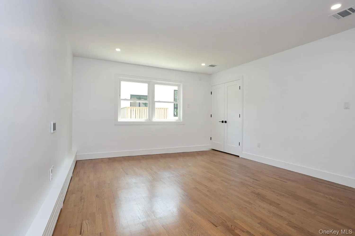 38 Singer Avenue, Ramapo, NY, 7 Bedrooms Bedrooms, 10 Rooms Rooms,3 BathroomsBathrooms,Residential,For Rent,Singer,0,1037601 38 Singer Avenue, Ramapo, NY, 7 Bedrooms Bedrooms, 10 Rooms Rooms,3 BathroomsBathrooms,Residential,For Rent,Singer,0,1037601