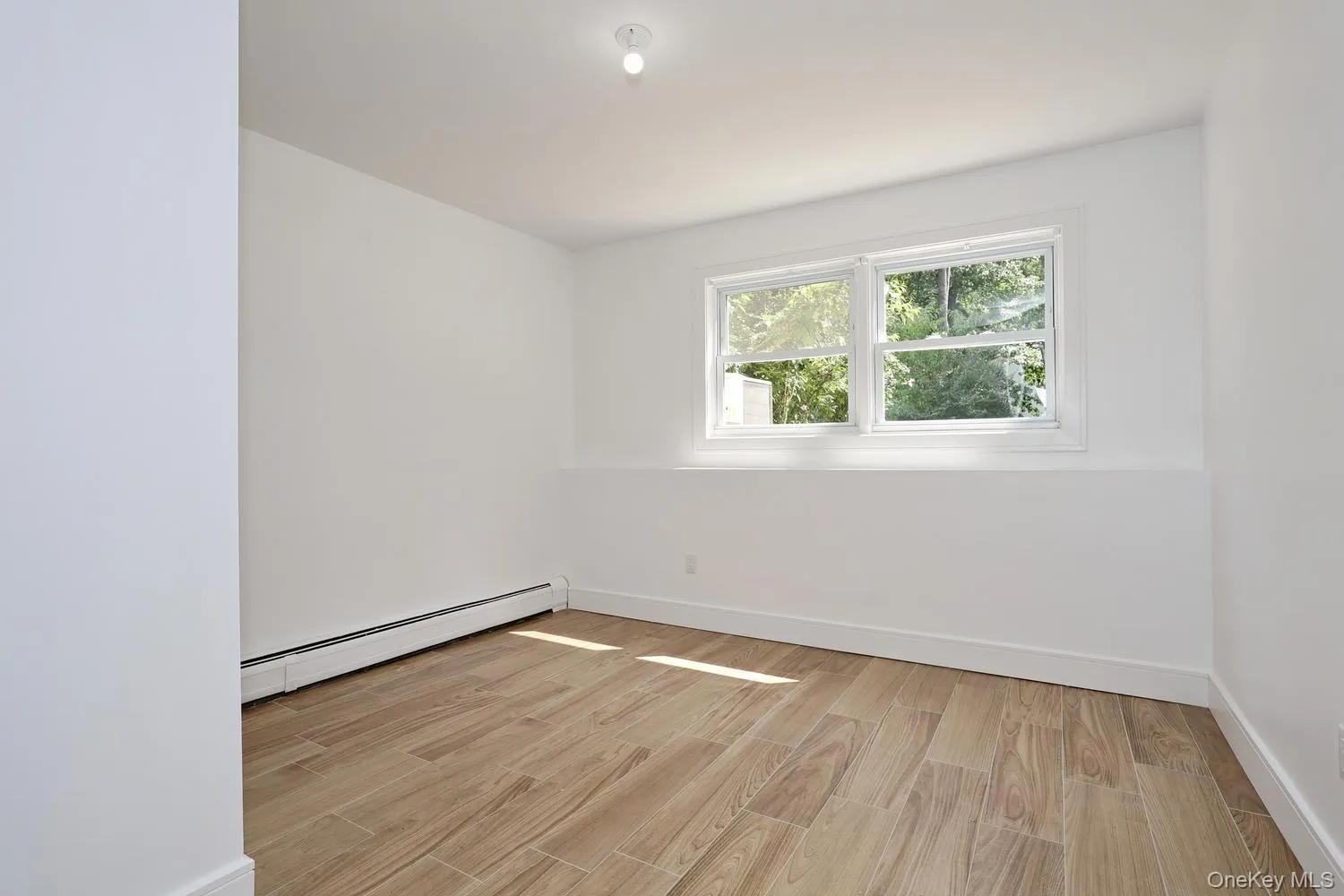 38 Singer Avenue, Ramapo, NY, 7 Bedrooms Bedrooms, 10 Rooms Rooms,3 BathroomsBathrooms,Residential,For Rent,Singer,0,1037601 38 Singer Avenue, Ramapo, NY, 7 Bedrooms Bedrooms, 10 Rooms Rooms,3 BathroomsBathrooms,Residential,For Rent,Singer,0,1037601