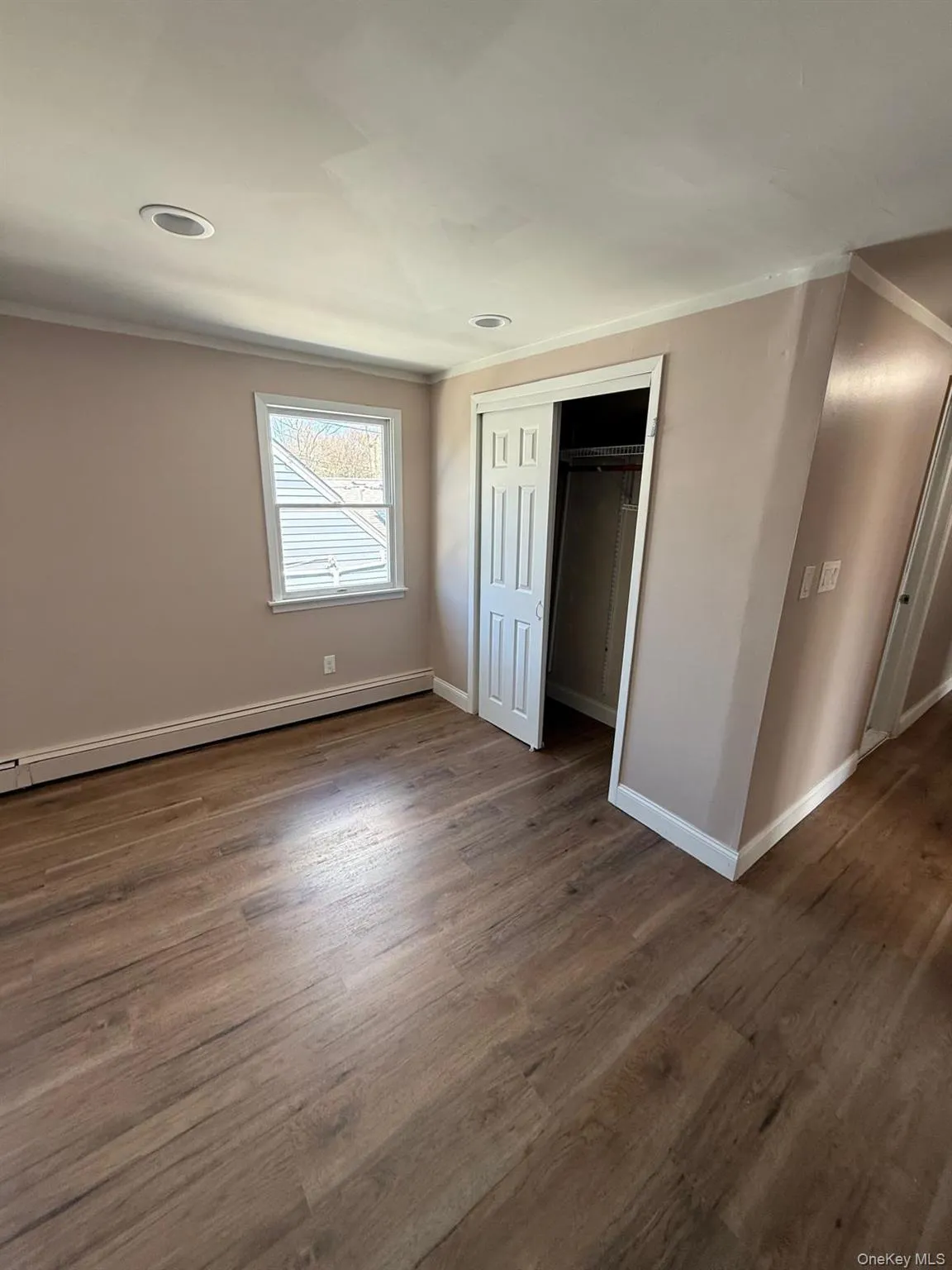 23 Magro Drive, Babylon, NY, 3 Bedrooms Bedrooms, 6 Rooms Rooms,1 BathroomBathrooms,Residential Lease,For Rent,Magro,0,1037602 23 Magro Drive, Babylon, NY, 3 Bedrooms Bedrooms, 6 Rooms Rooms,1 BathroomBathrooms,Residential Lease,For Rent,Magro,0,1037602