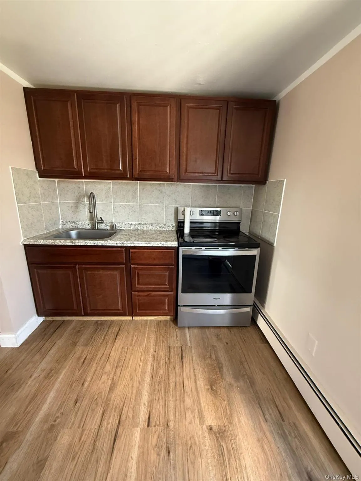 23 Magro Drive, Babylon, NY, 3 Bedrooms Bedrooms, 6 Rooms Rooms,1 BathroomBathrooms,Residential Lease,For Rent,Magro,0,1037602 23 Magro Drive, Babylon, NY, 3 Bedrooms Bedrooms, 6 Rooms Rooms,1 BathroomBathrooms,Residential Lease,For Rent,Magro,0,1037602
