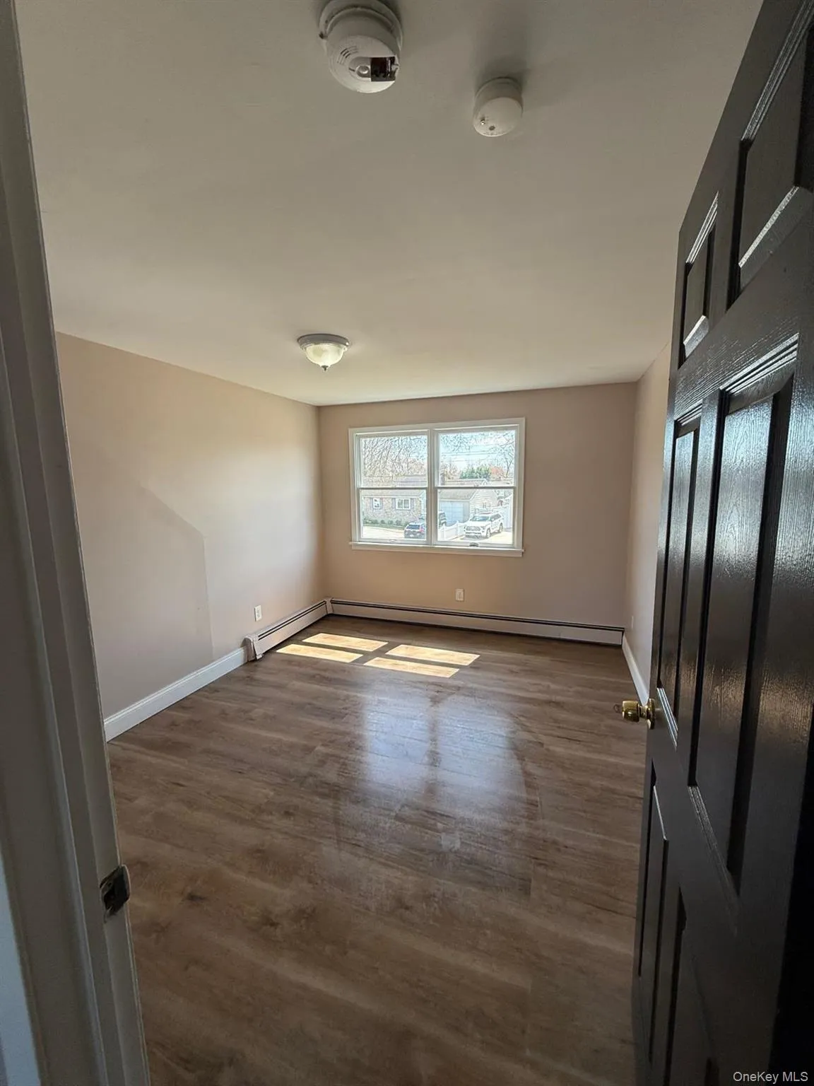 23 Magro Drive, Babylon, NY, 3 Bedrooms Bedrooms, 6 Rooms Rooms,1 BathroomBathrooms,Residential Lease,For Rent,Magro,0,1037602 23 Magro Drive, Babylon, NY, 3 Bedrooms Bedrooms, 6 Rooms Rooms,1 BathroomBathrooms,Residential Lease,For Rent,Magro,0,1037602