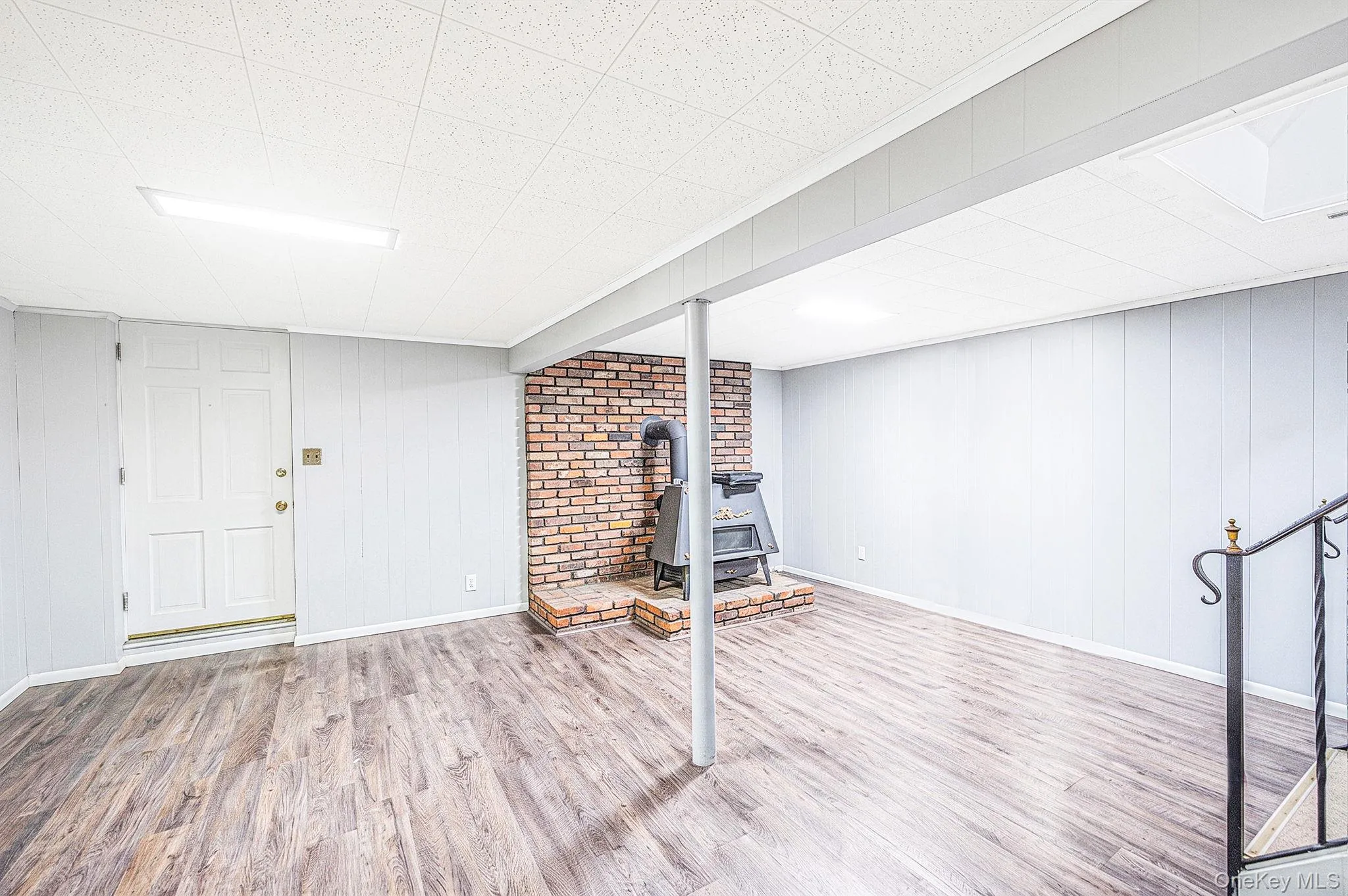 248 6th Avenue, Smithtown, NY, 3 Bedrooms Bedrooms, 6 Rooms Rooms,2 BathroomsBathrooms,Residential,For Rent,6th,0,1037603 248 6th Avenue, Smithtown, NY, 3 Bedrooms Bedrooms, 6 Rooms Rooms,2 BathroomsBathrooms,Residential,For Rent,6th,0,1037603
