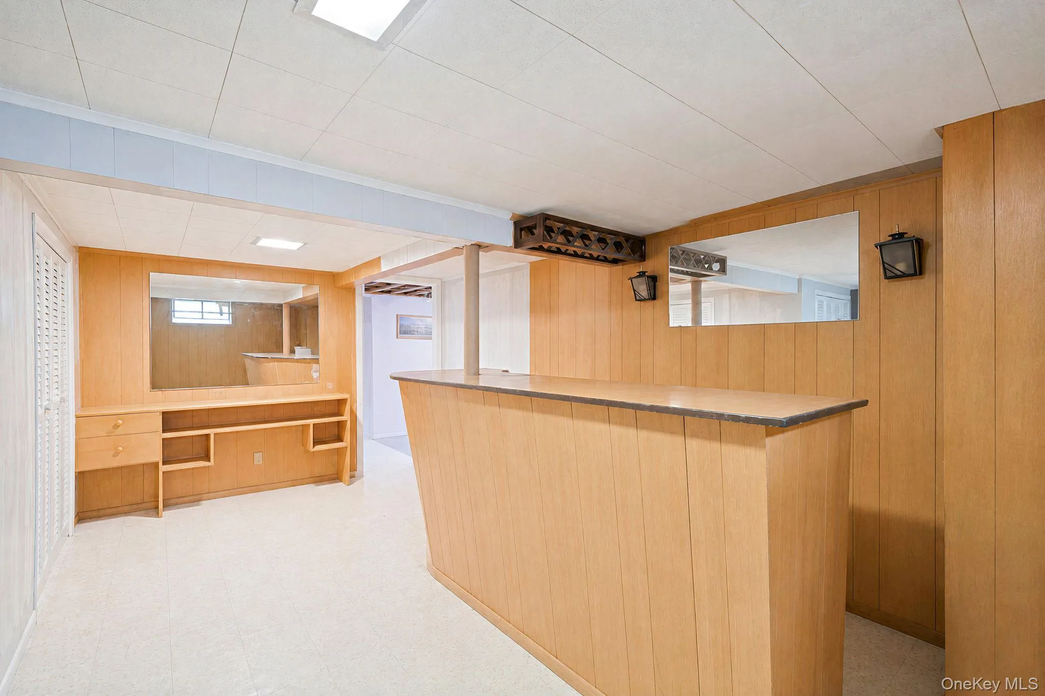 248 6th Avenue, Smithtown, NY, 3 Bedrooms Bedrooms, 6 Rooms Rooms,2 BathroomsBathrooms,Residential,For Rent,6th,0,1037603 248 6th Avenue, Smithtown, NY, 3 Bedrooms Bedrooms, 6 Rooms Rooms,2 BathroomsBathrooms,Residential,For Rent,6th,0,1037603