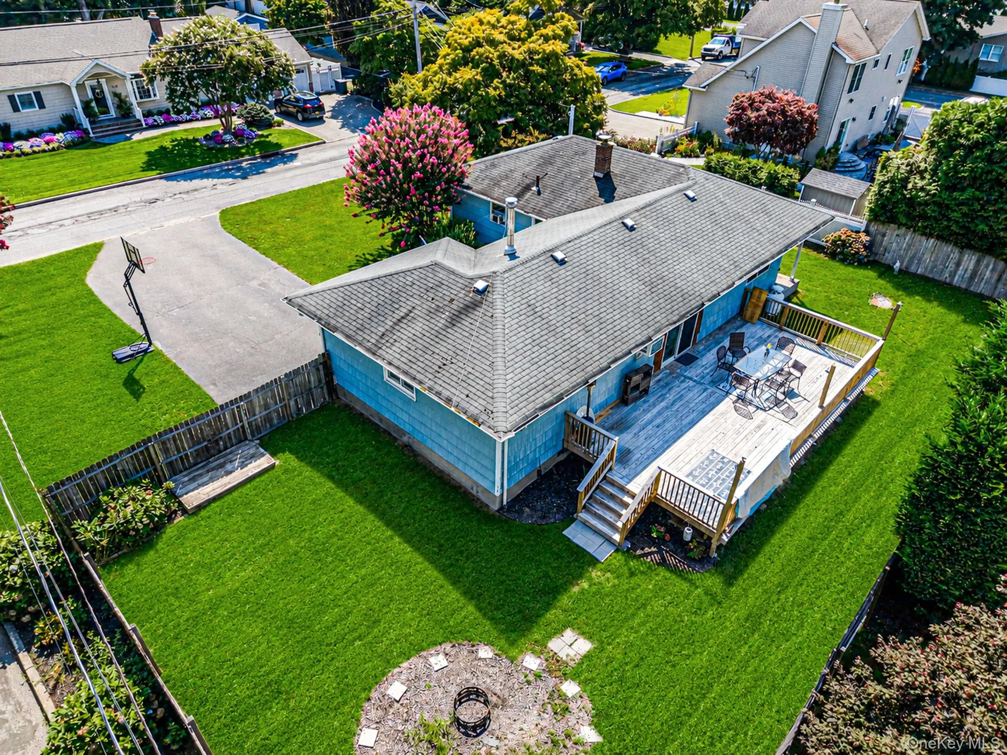 248 6th Avenue, Smithtown, NY, 3 Bedrooms Bedrooms, 6 Rooms Rooms,2 BathroomsBathrooms,Residential,For Rent,6th,0,1037603 248 6th Avenue, Smithtown, NY, 3 Bedrooms Bedrooms, 6 Rooms Rooms,2 BathroomsBathrooms,Residential,For Rent,6th,0,1037603